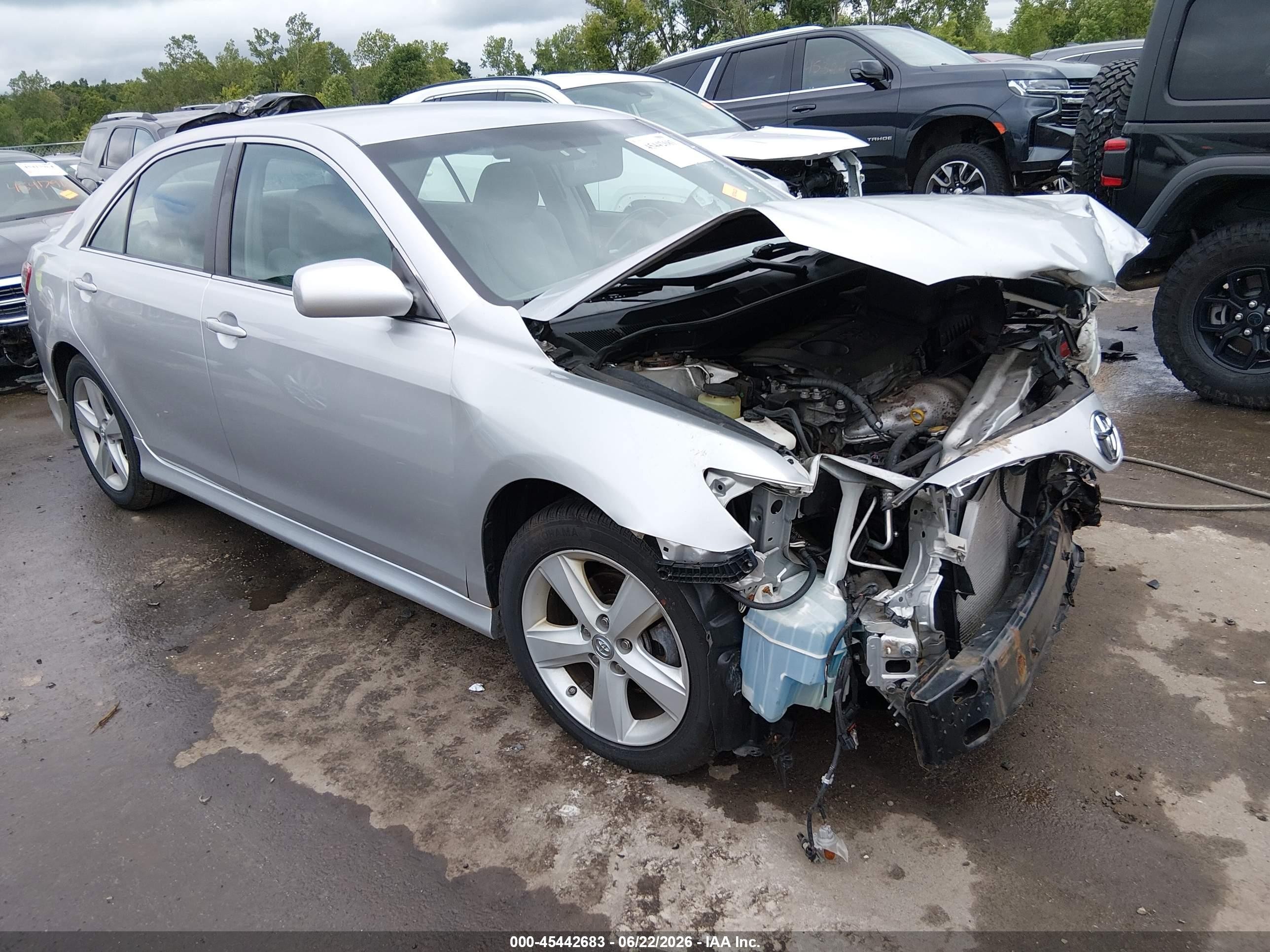 2011 Toyota Camry Se Silver vin: 4T1BF3EK4BU663503