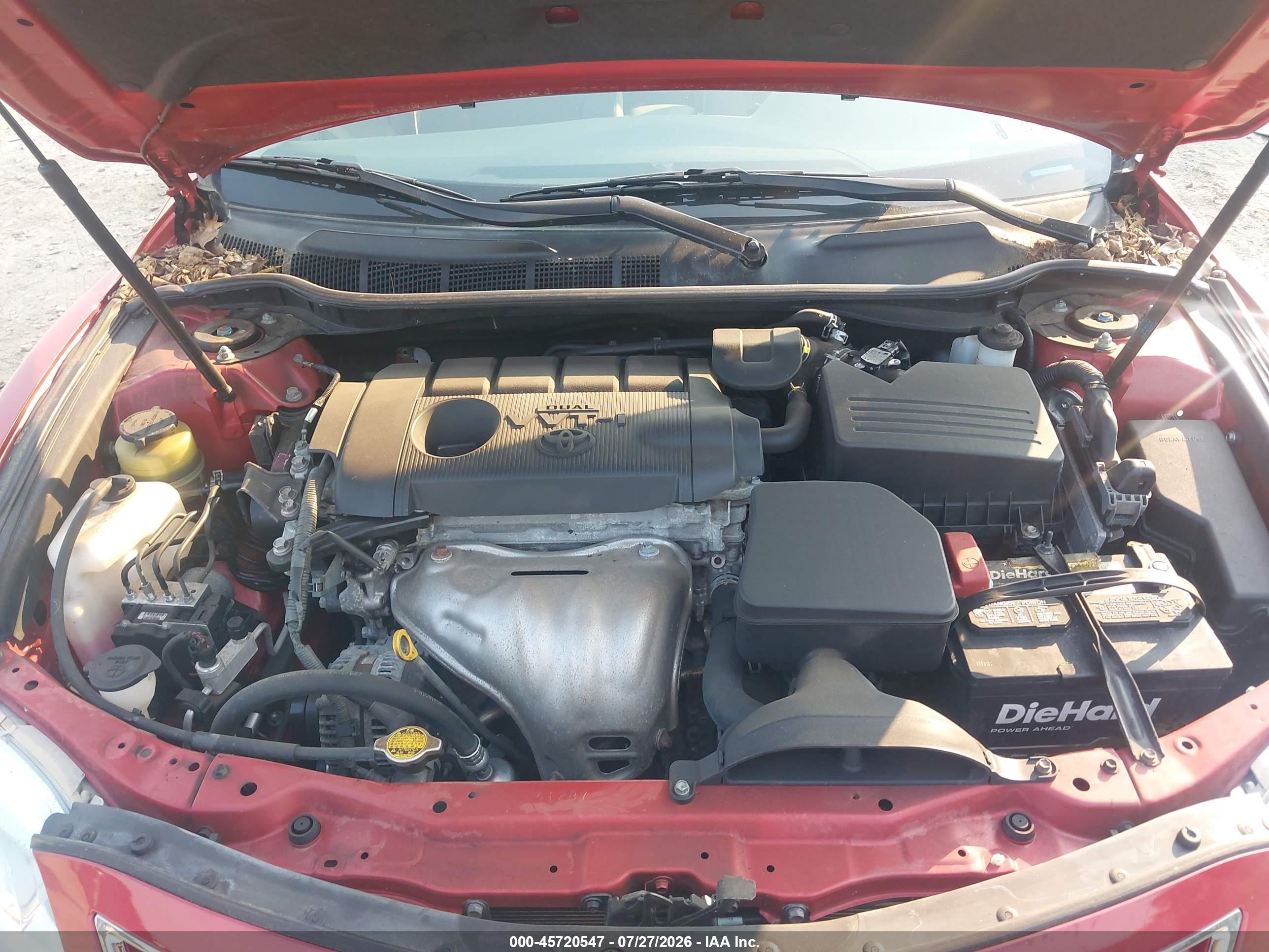 2011 Toyota Camry Le Red vin: 4T1BF3EK4BU686697