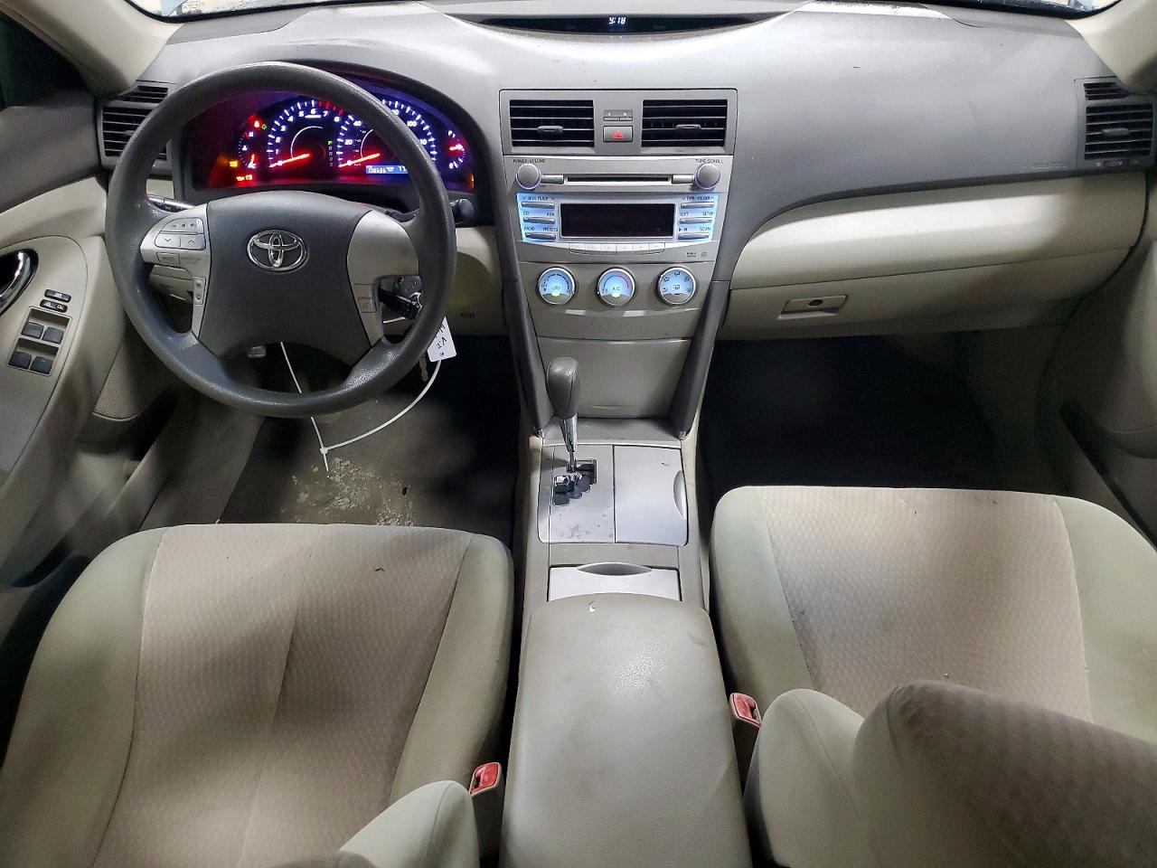 2011 Toyota Camry Le Blue vin: 4T1BF3EK4BU707595