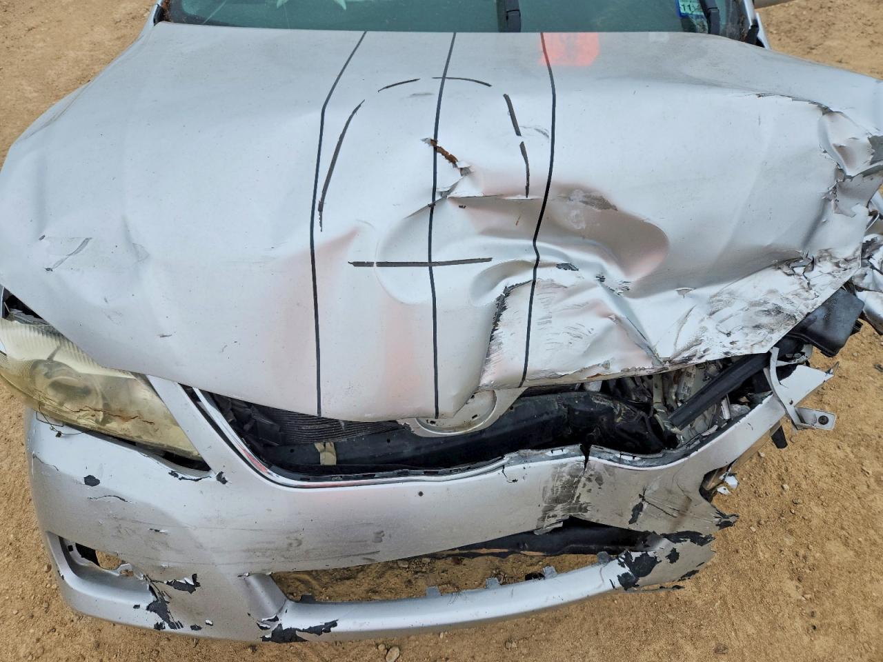 2011 Toyota Camry Silver vin: 4T1BF3EK4BU712019