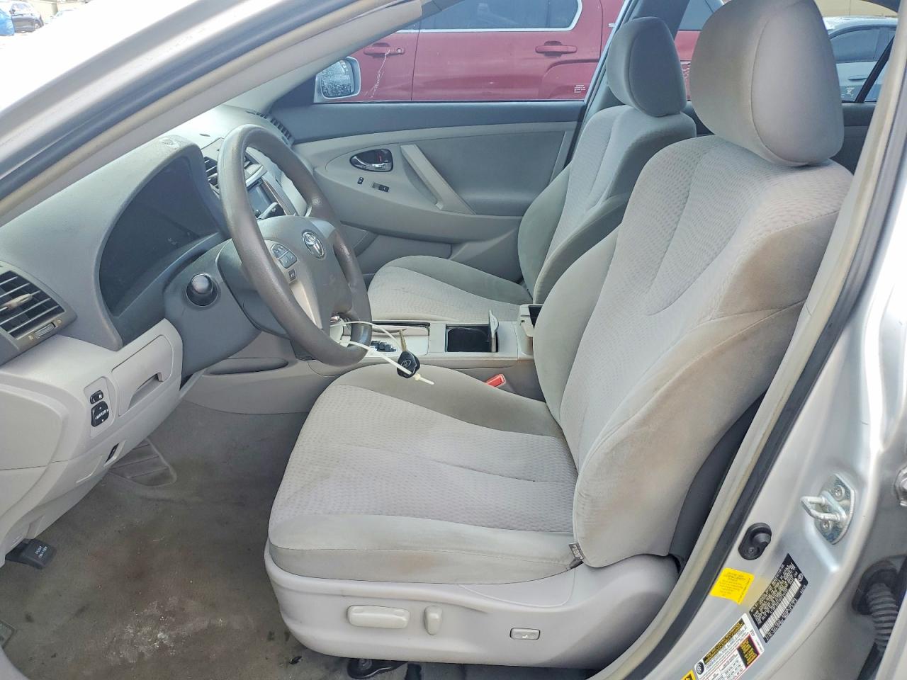 2011 Toyota Camry Le Silver vin: 4T1BF3EK4BU720458
