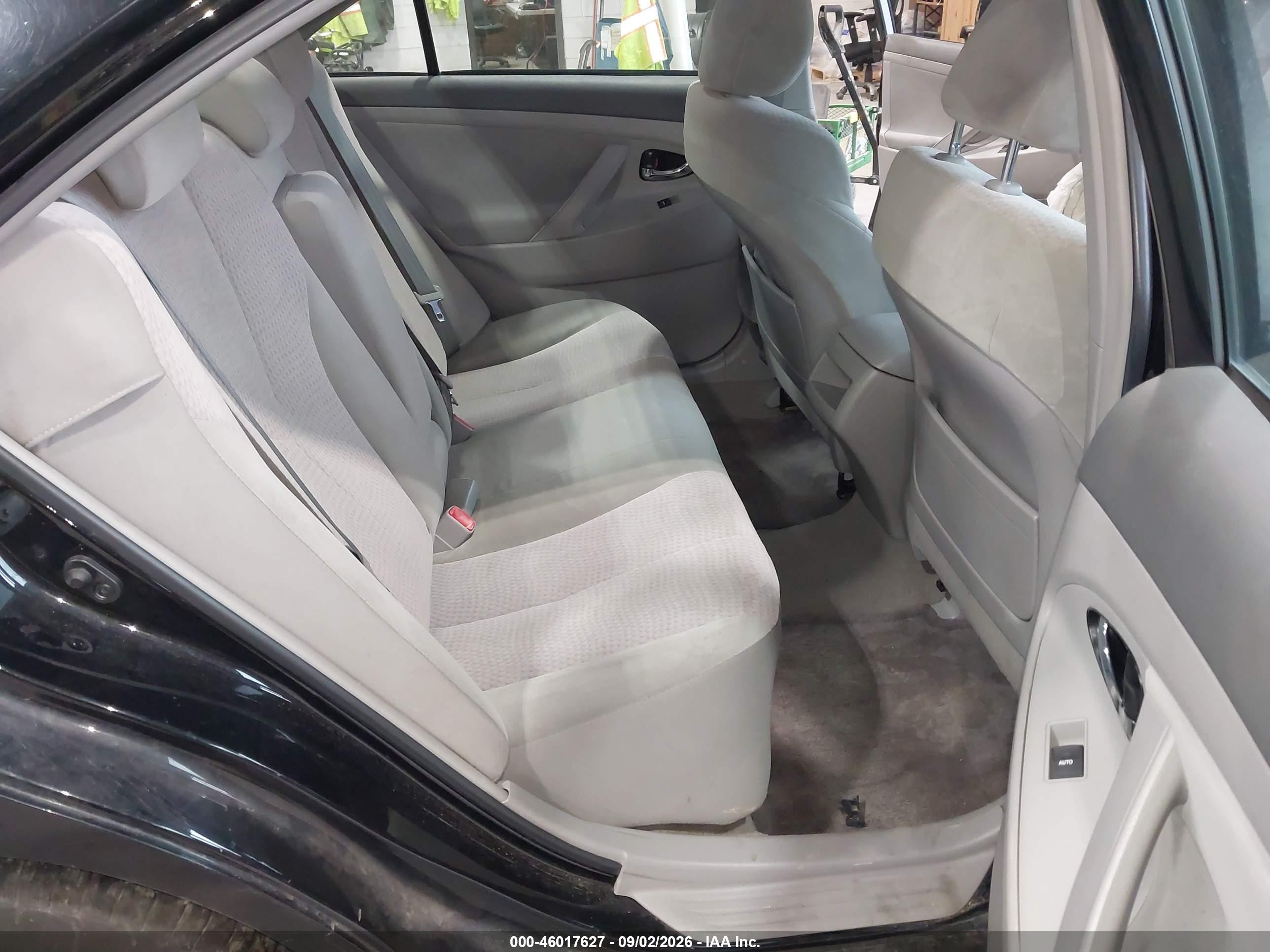 2011 Toyota Camry   Black vin: 4T1BF3EK4BU721660