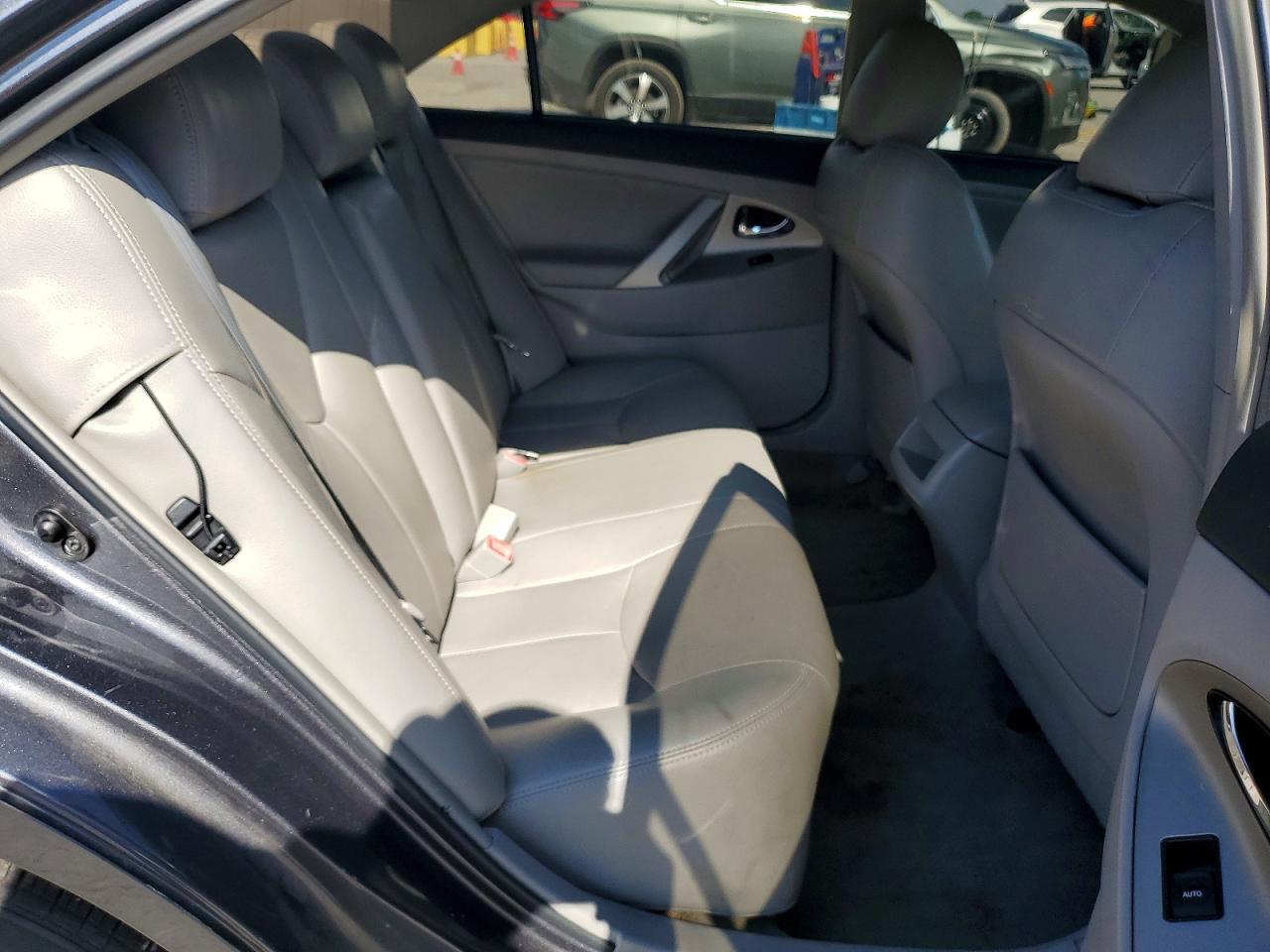 2011 Toyota Camry Se Charcoal vin: 4T1BF3EK4BU725899