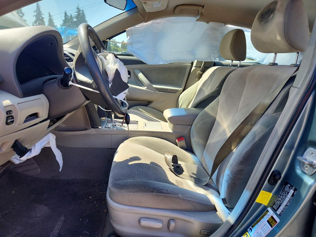 2011 Toyota Camry Le Silver vin: 4T1BF3EK4BU730925