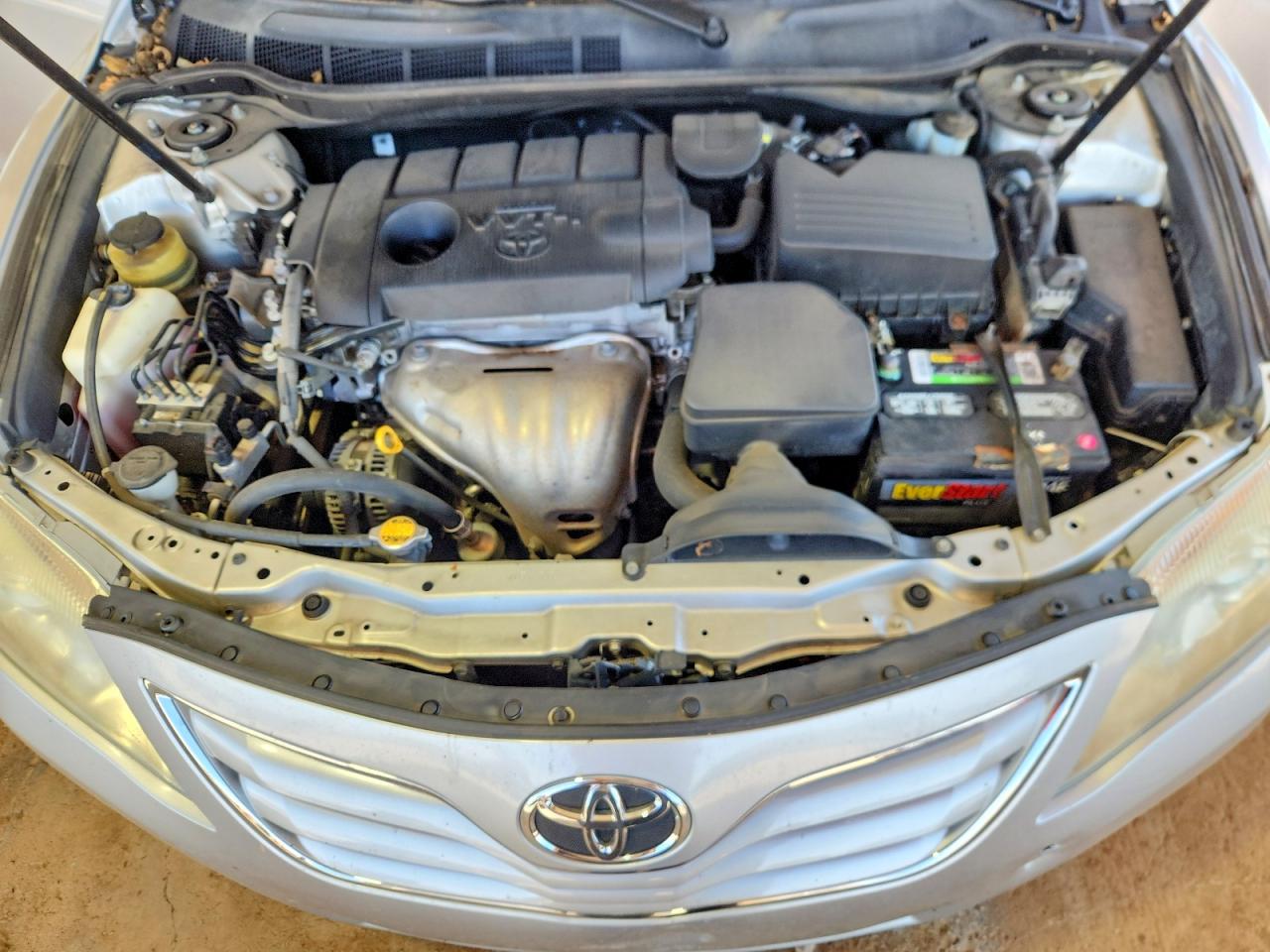 2011 Toyota Camry Le Silver vin: 4T1BF3EK4BU754044