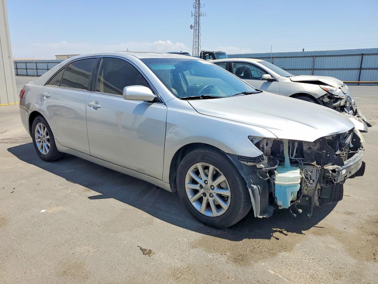 2011 Toyota Camry Xle Silver vin: 4T1BF3EK4BU766209