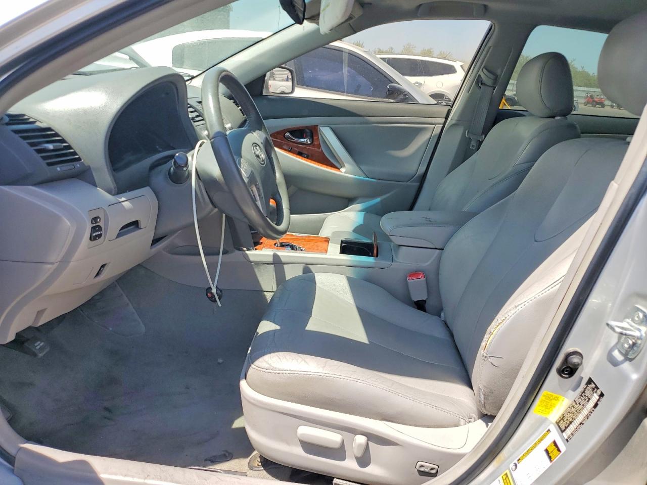 2011 Toyota Camry Xle Silver vin: 4T1BF3EK4BU766209
