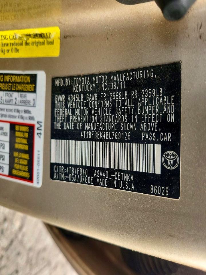 2011 Toyota Camry Le Gold vin: 4T1BF3EK4BU769126