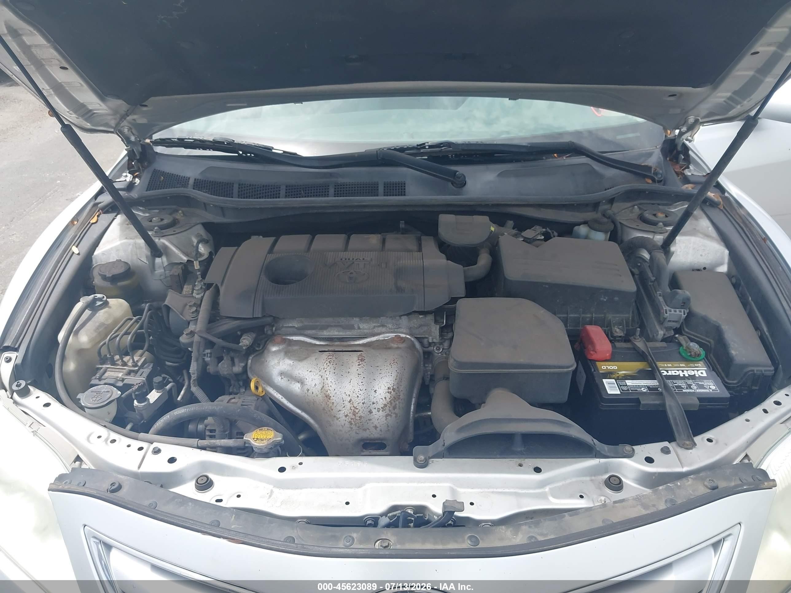 2011 Toyota Camry Le Silver vin: 4T1BF3EK4BU776187