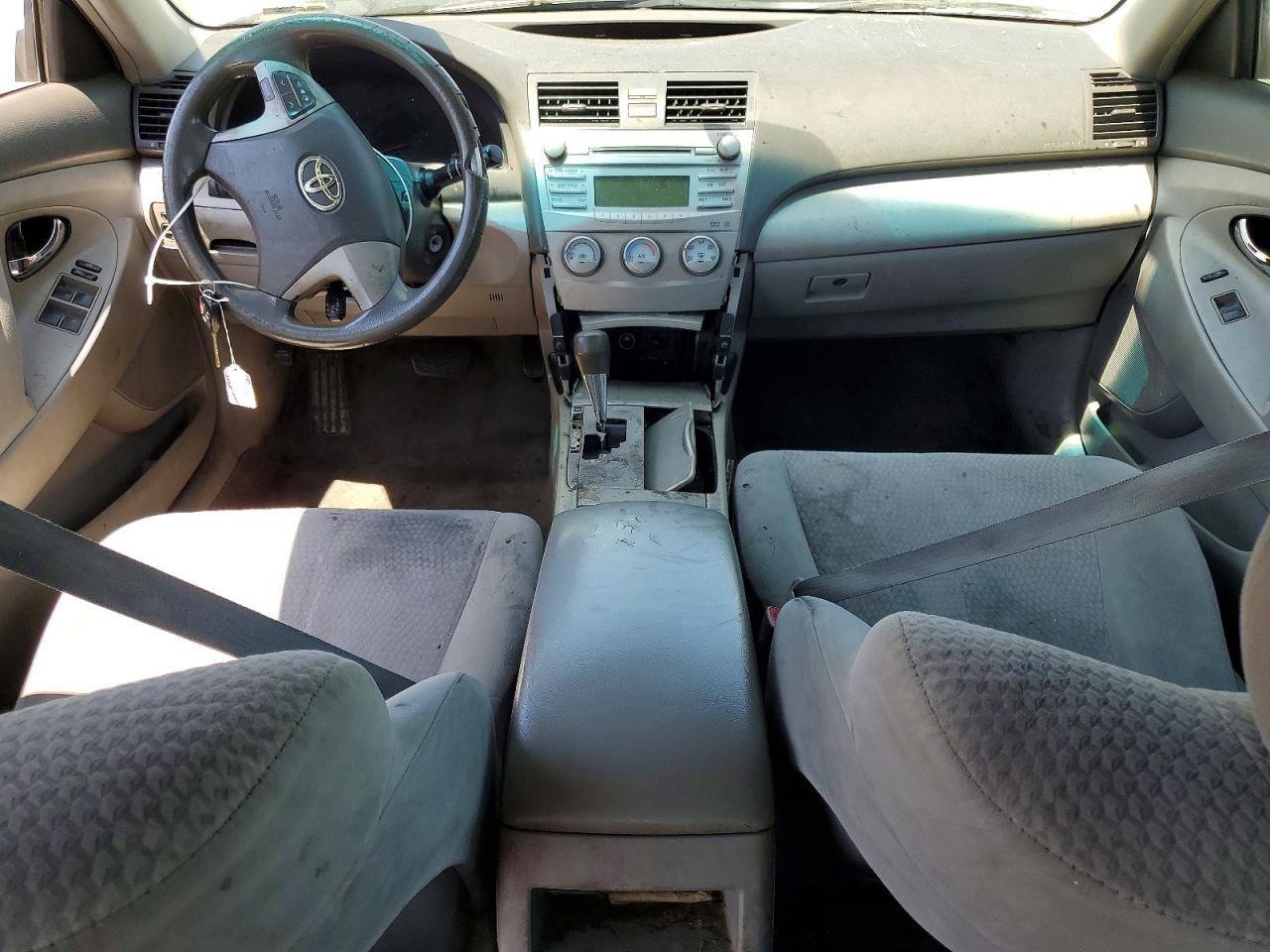 2011 Toyota Camry Le White vin: 4T1BF3EK4BU777209
