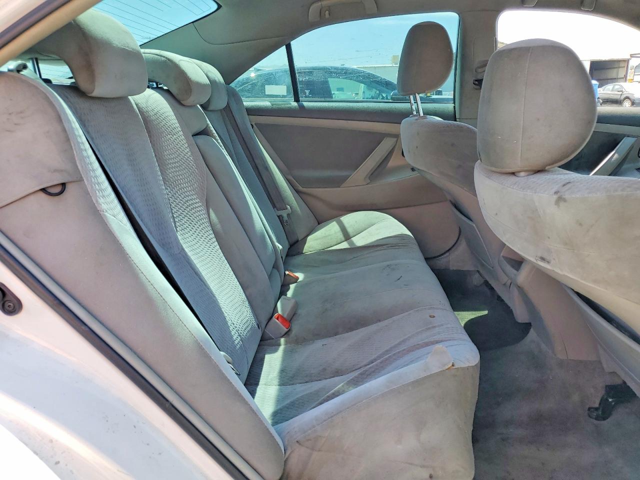 2011 Toyota Camry Le White vin: 4T1BF3EK4BU777209