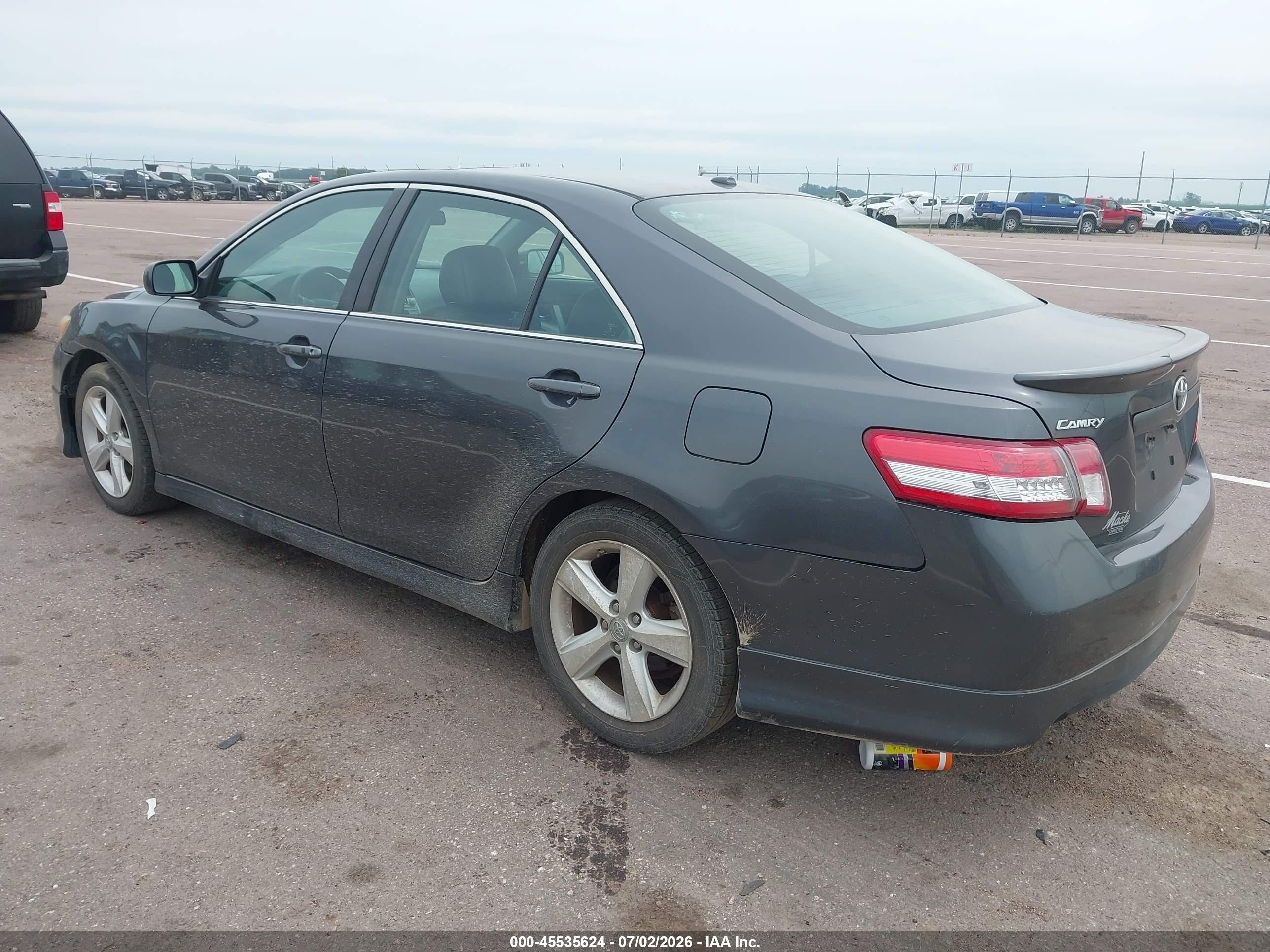 2010 Toyota Camry Se Gray vin: 4T1BF3EK5AU016624