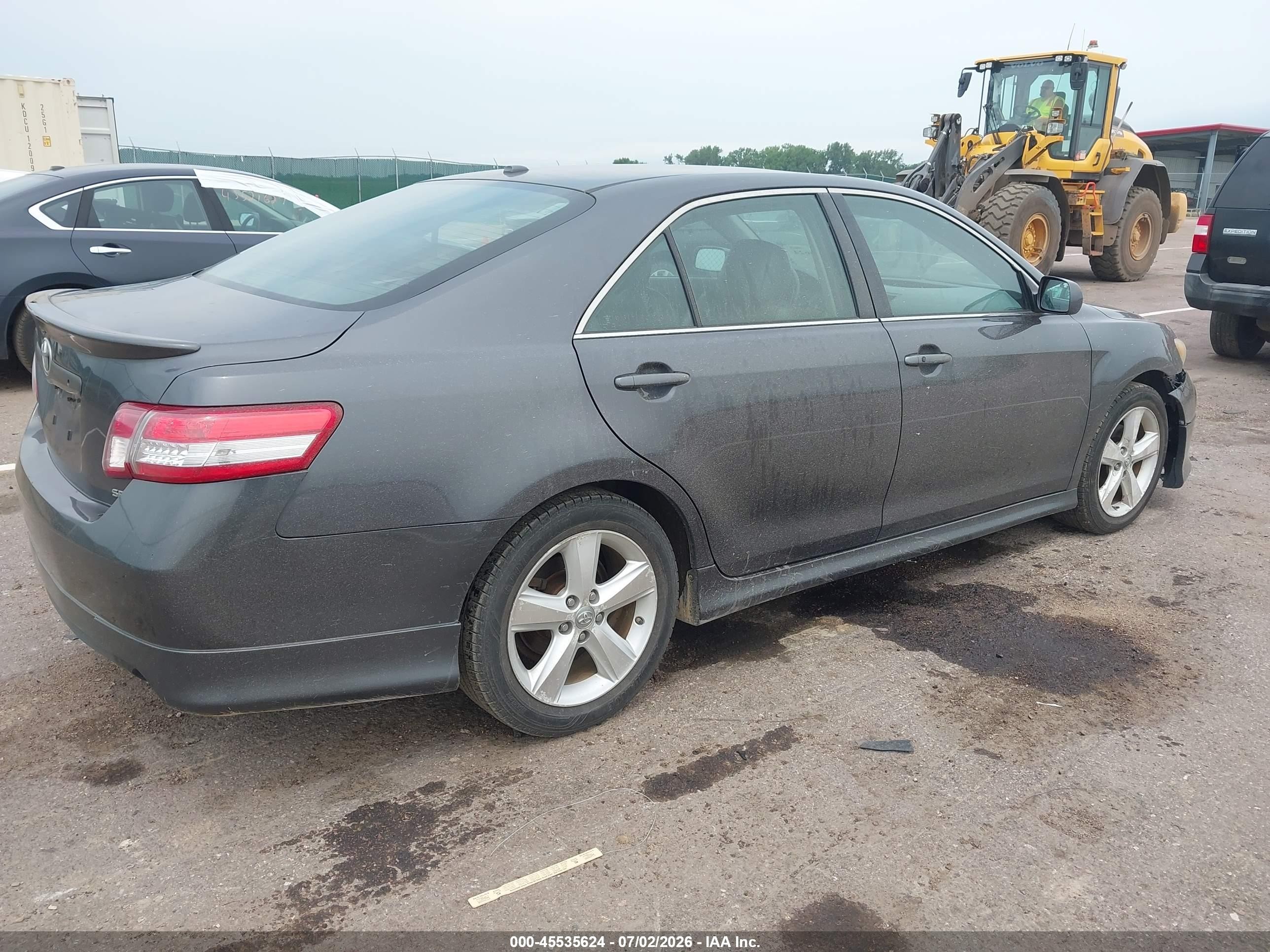 2010 Toyota Camry Se Gray vin: 4T1BF3EK5AU016624