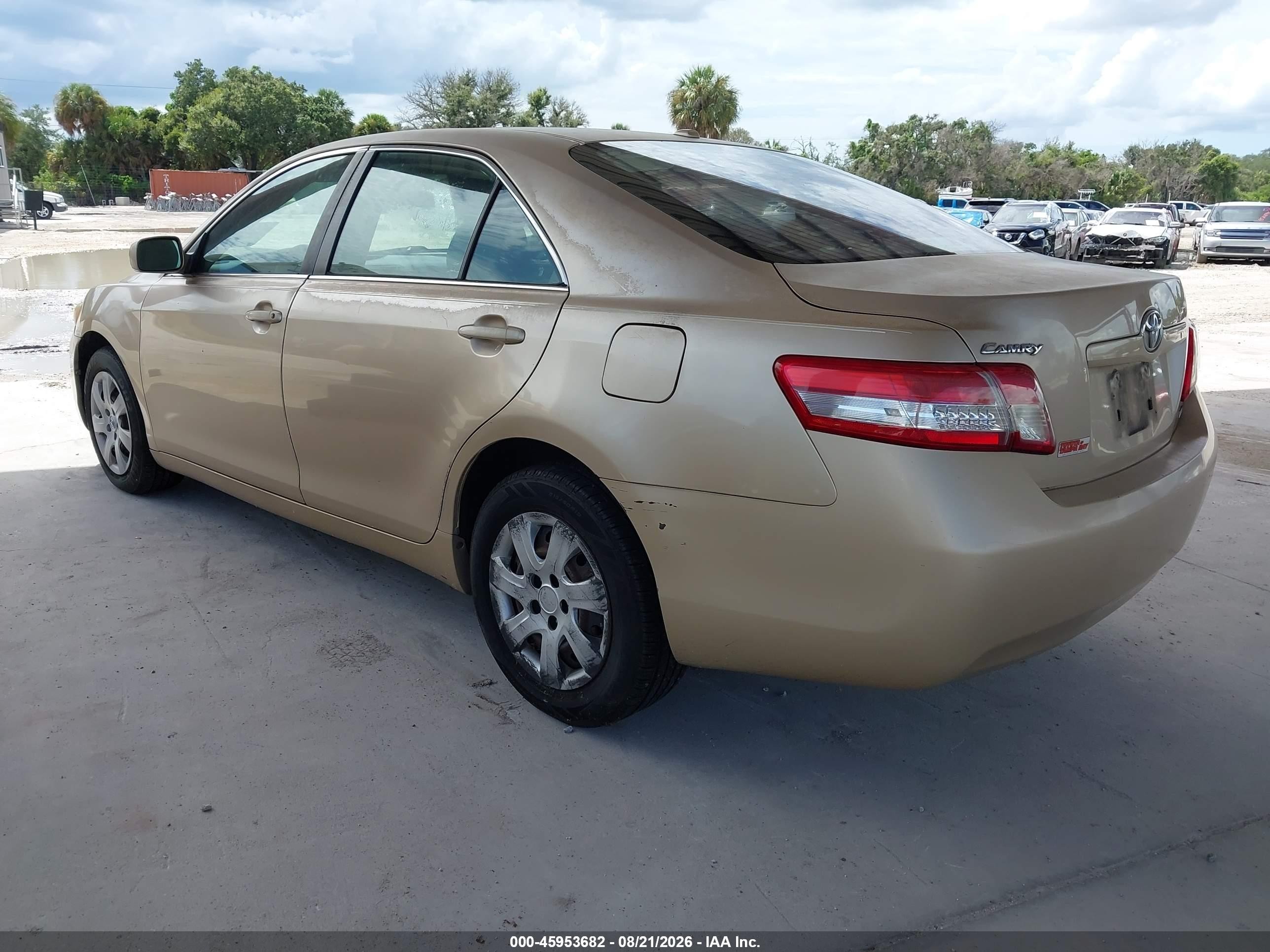 2010 Toyota Camry Le Желто-коричневый vin: 4T1BF3EK5AU037232