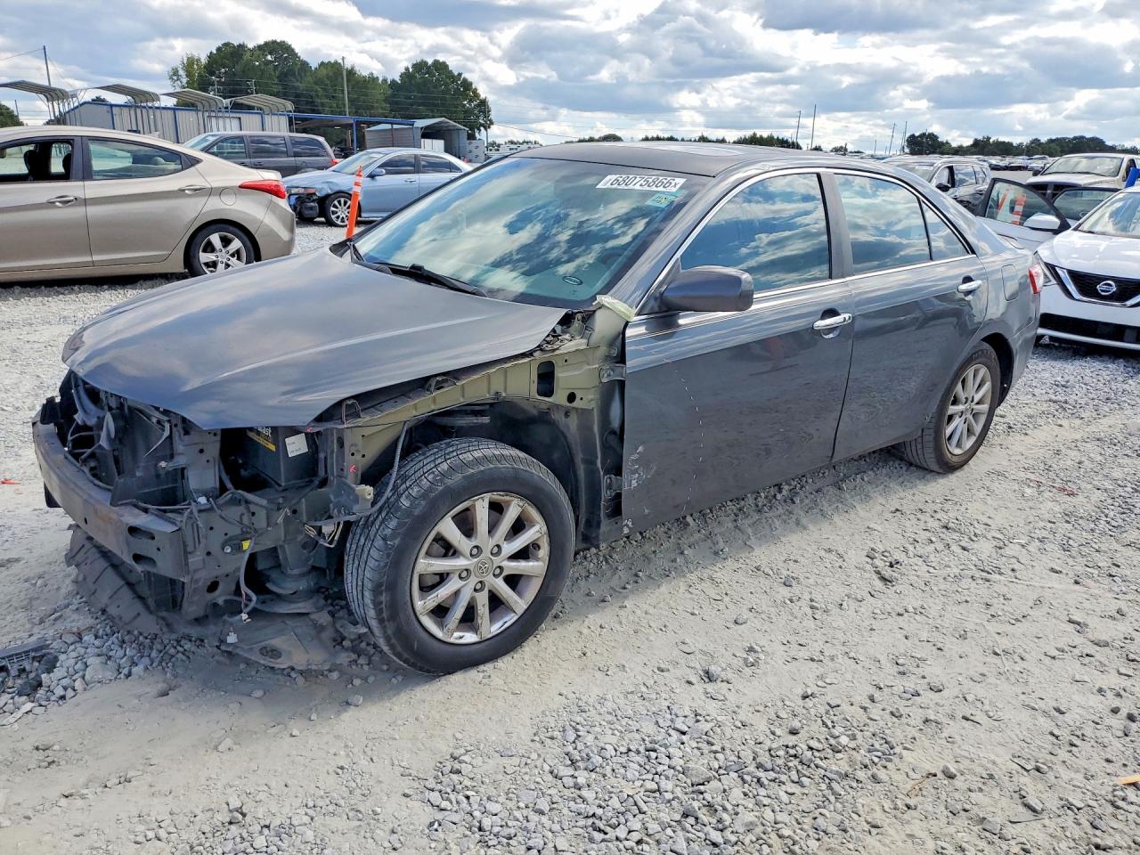 2010 Toyota Camry Xle Gray vin: 4T1BF3EK5AU078962