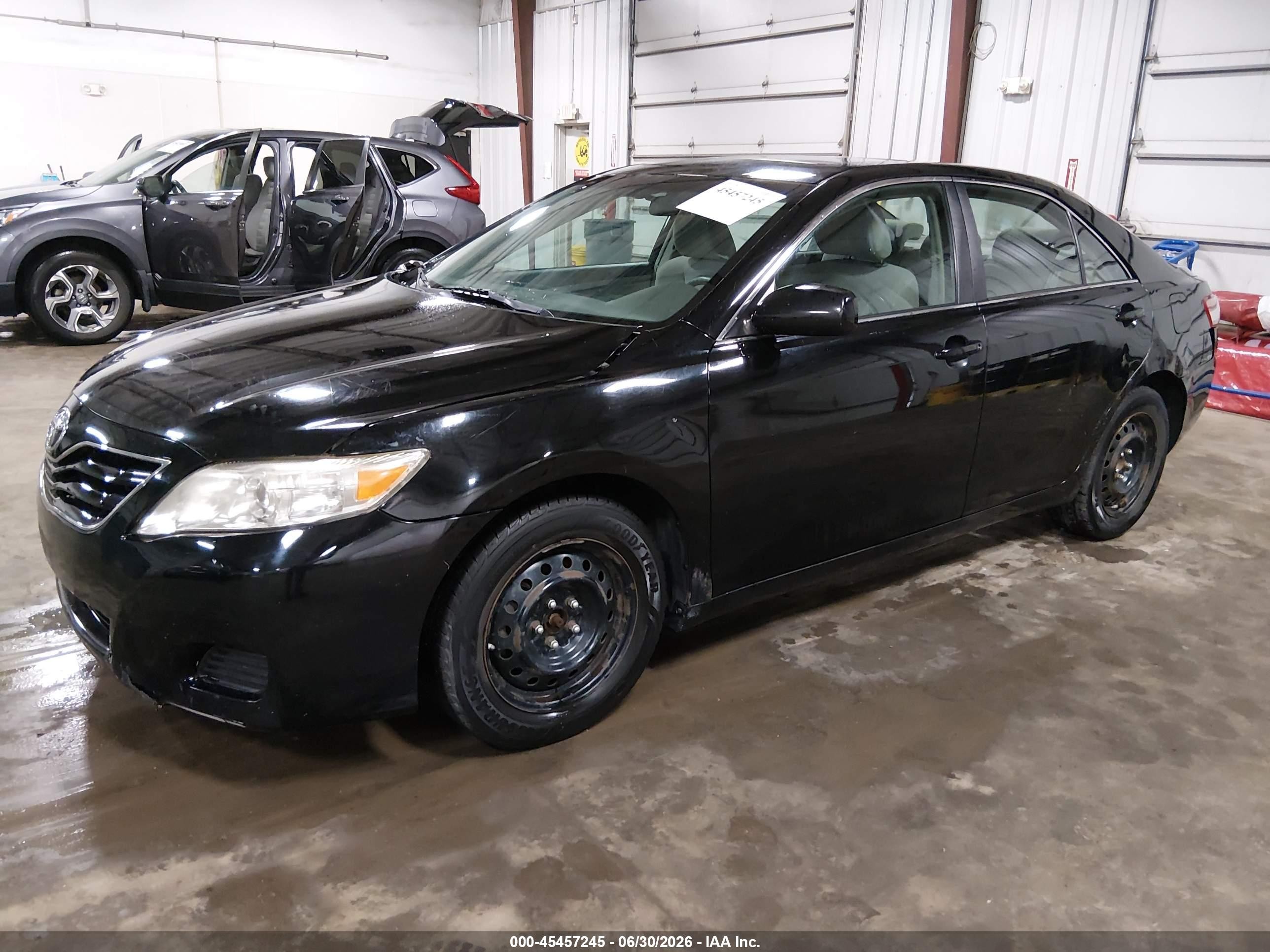 2010 Toyota Camry Le Black vin: 4T1BF3EK5AU093753