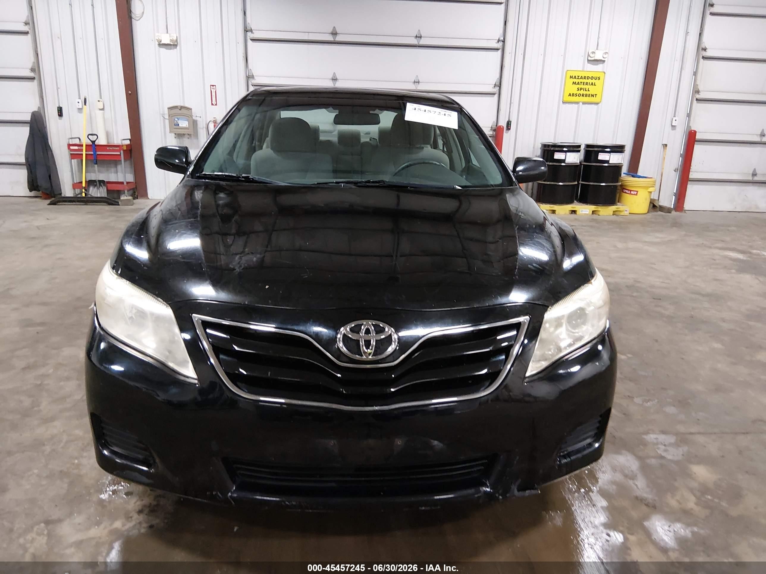 2010 Toyota Camry Le Black vin: 4T1BF3EK5AU093753