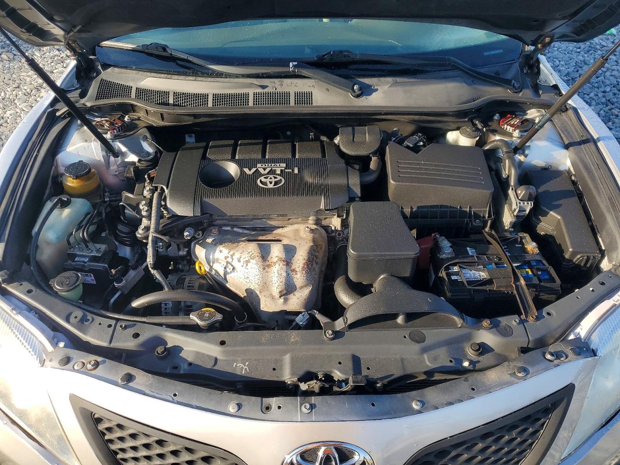 2010 Toyota Camry Le Серебряный vin: 4T1BF3EK5AU550206