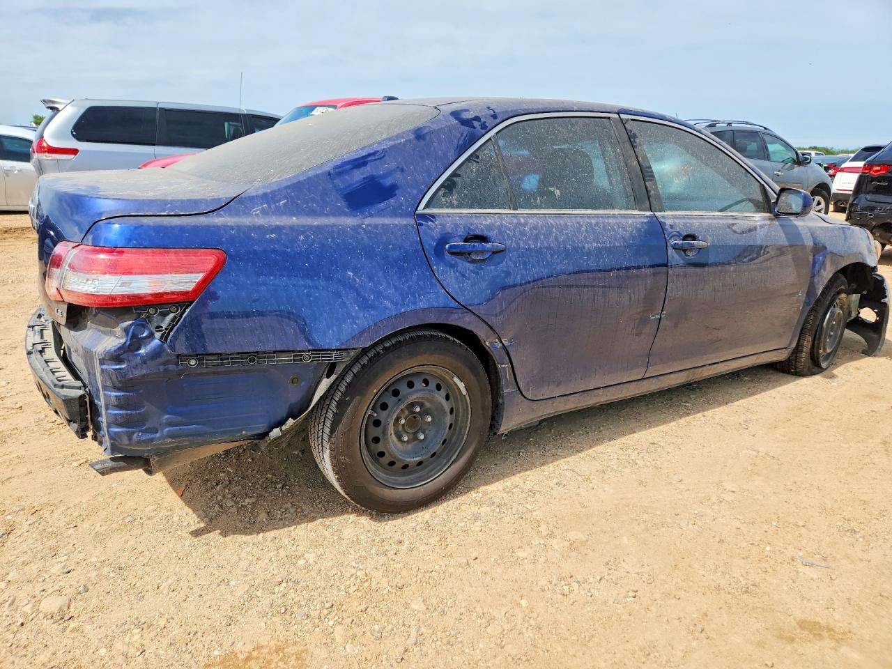 2010 Toyota Camry Le Blue vin: 4T1BF3EK5AU563442