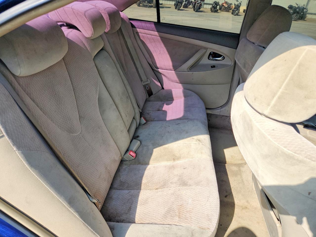 2010 Toyota Camry Le Blue vin: 4T1BF3EK5AU578085