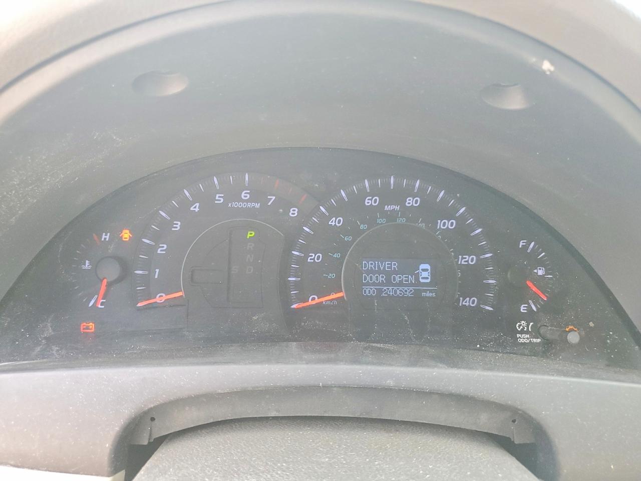 2010 Toyota Camry Xle Green vin: 4T1BF3EK5AU579320