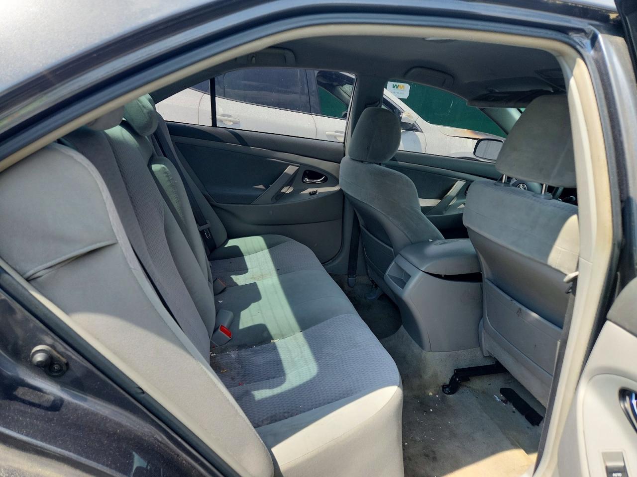 2011 Toyota Camry Le Charcoal vin: 4T1BF3EK5BU119219