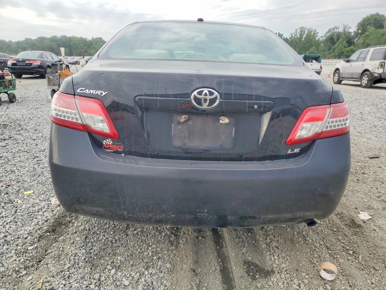 2011 Toyota Camry Le Black vin: 4T1BF3EK5BU135551