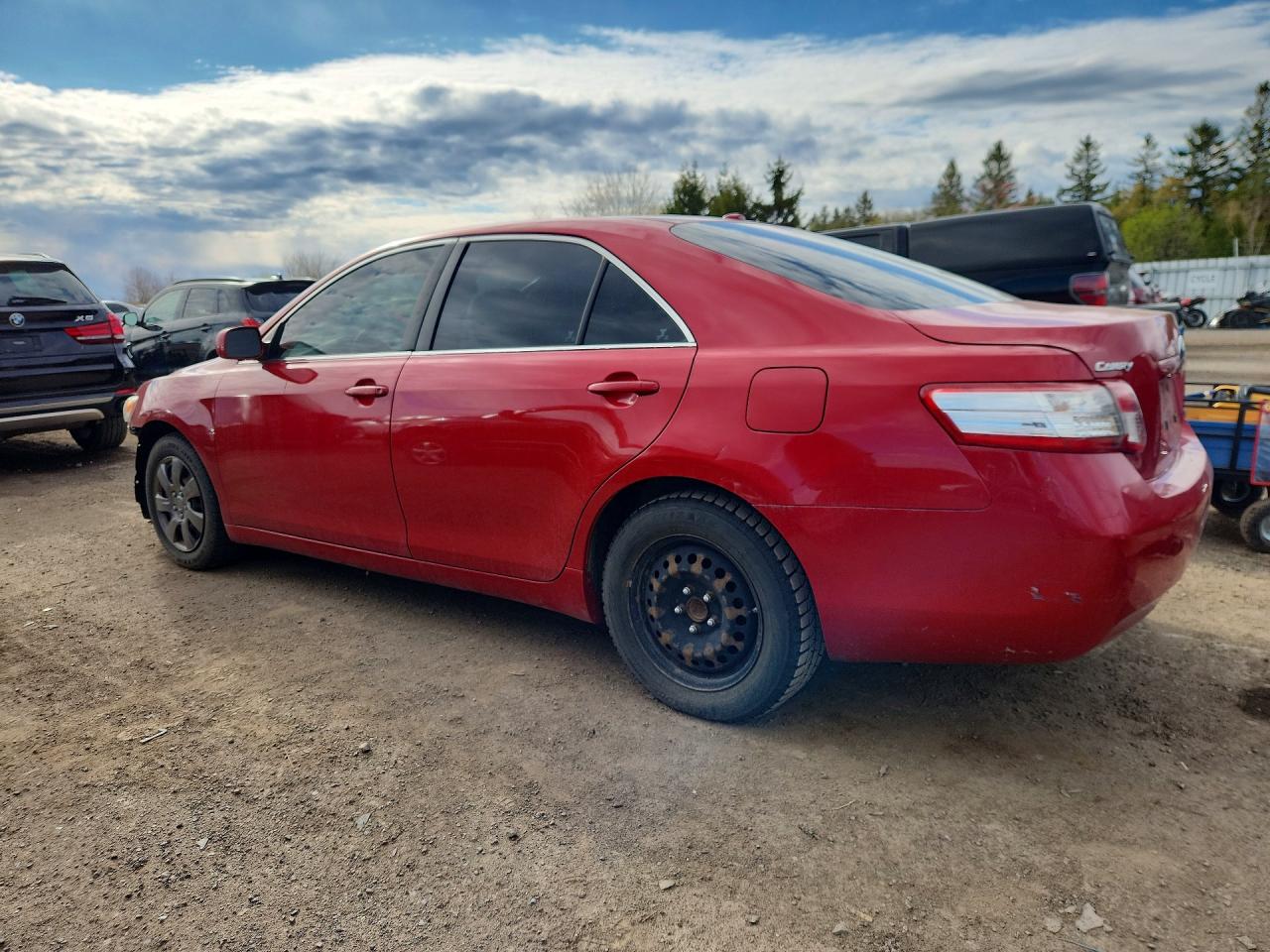 2011 Toyota Camry Le Red vin: 4T1BF3EK5BU150843