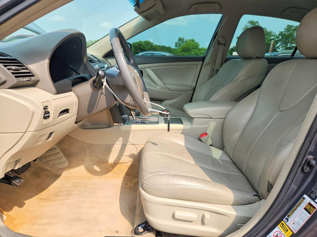 2011 Toyota Camry Le Gray vin: 4T1BF3EK5BU153838