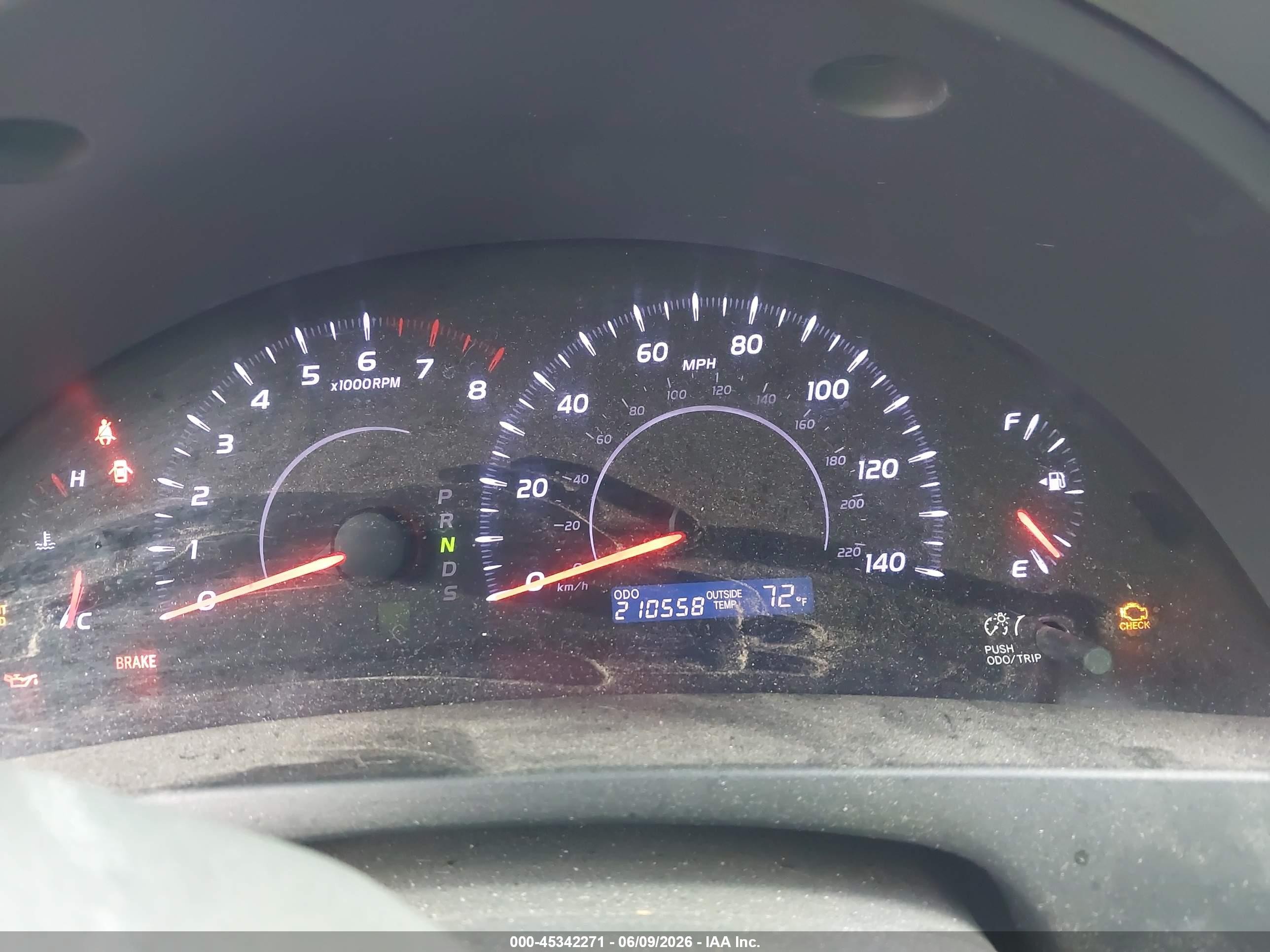 2011 Toyota Camry Le Gray vin: 4T1BF3EK5BU164774