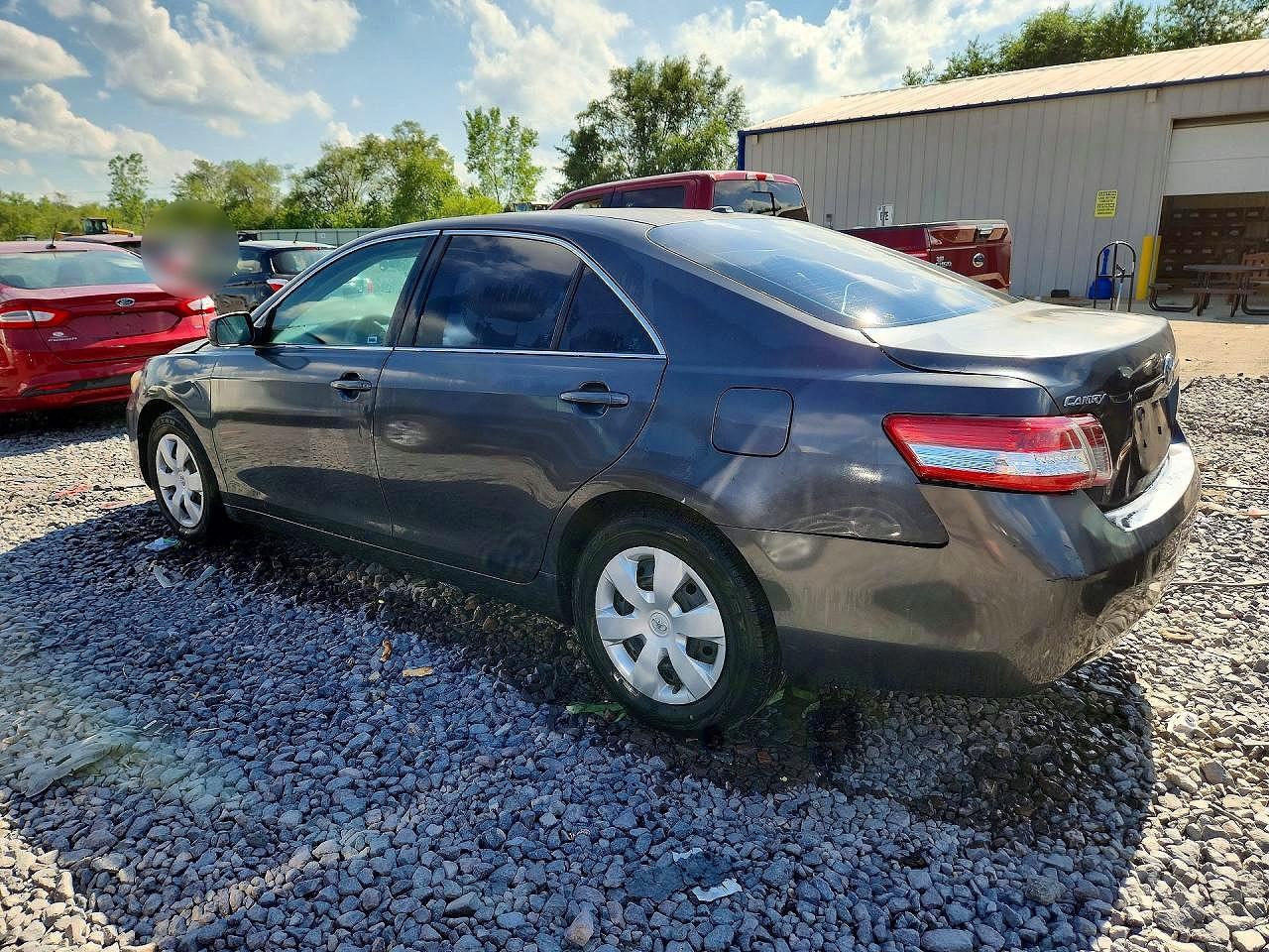 2011 Toyota Camry Le Gray vin: 4T1BF3EK5BU174205