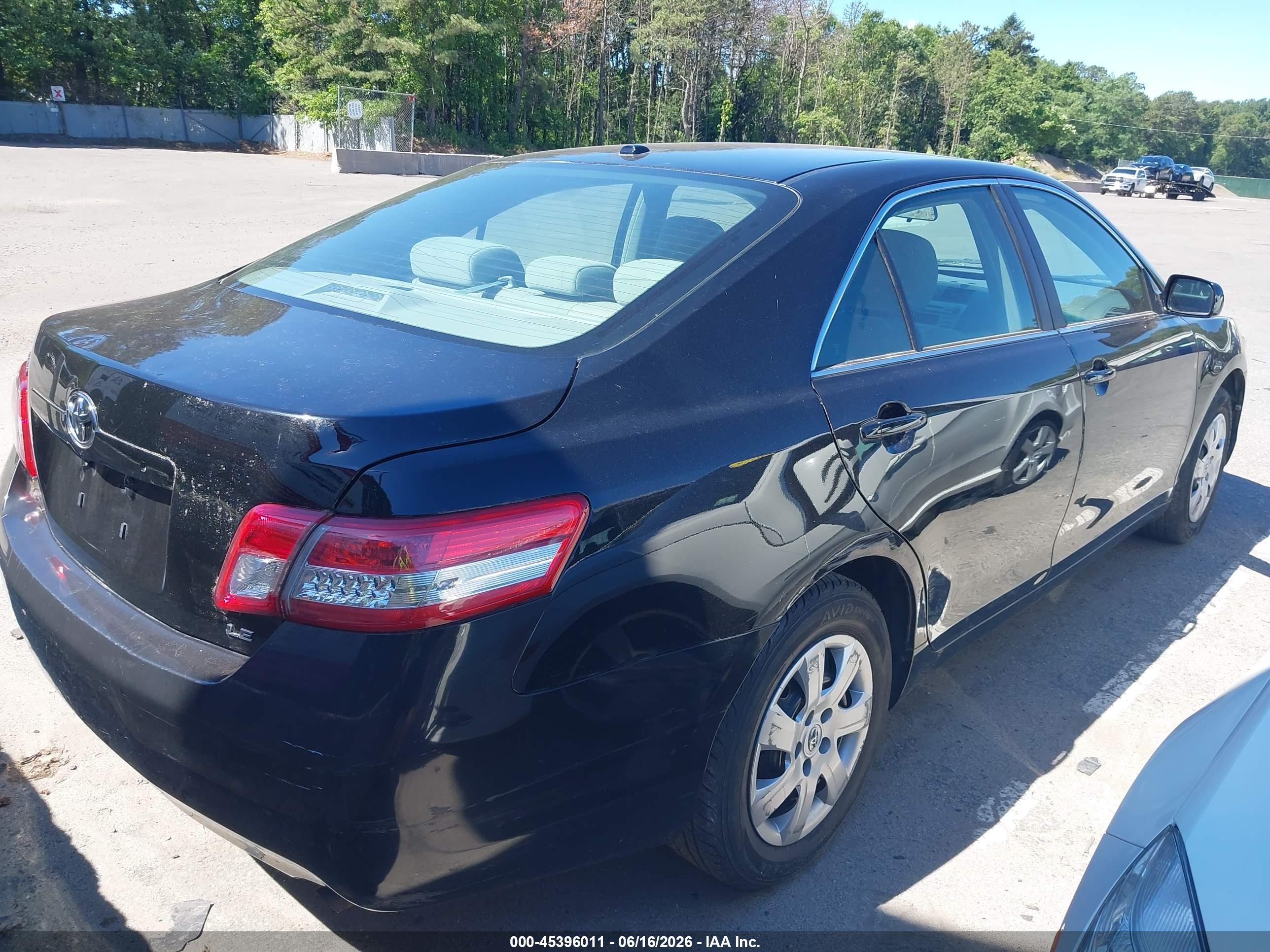 2011 Toyota Camry Le Black vin: 4T1BF3EK5BU181915