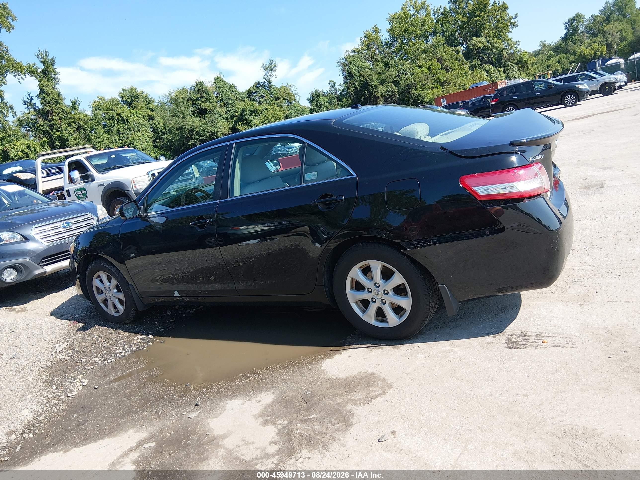 2011 Toyota Camry Le Black vin: 4T1BF3EK5BU190775