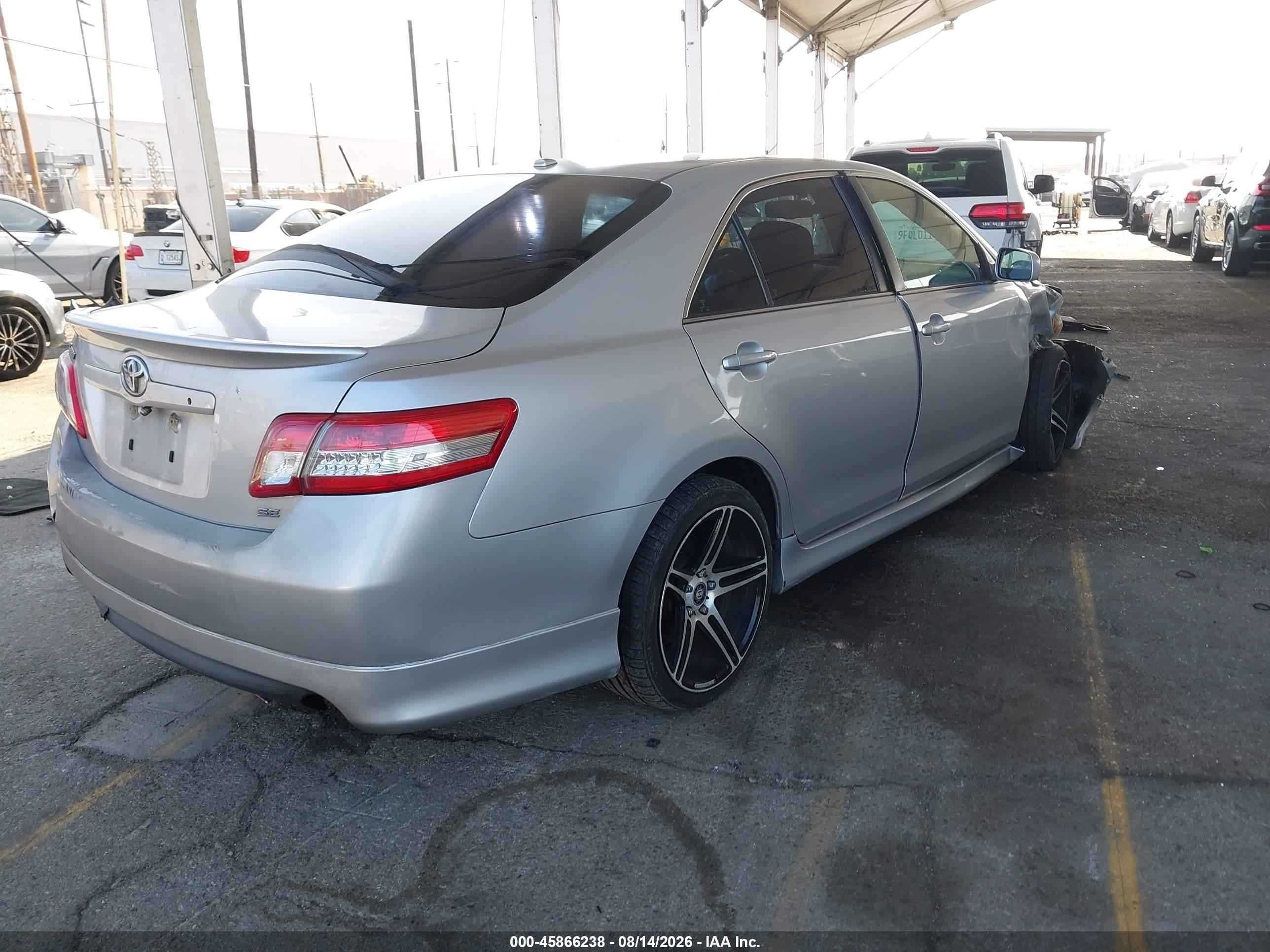 2011 Toyota Camry Se Silver vin: 4T1BF3EK5BU213911
