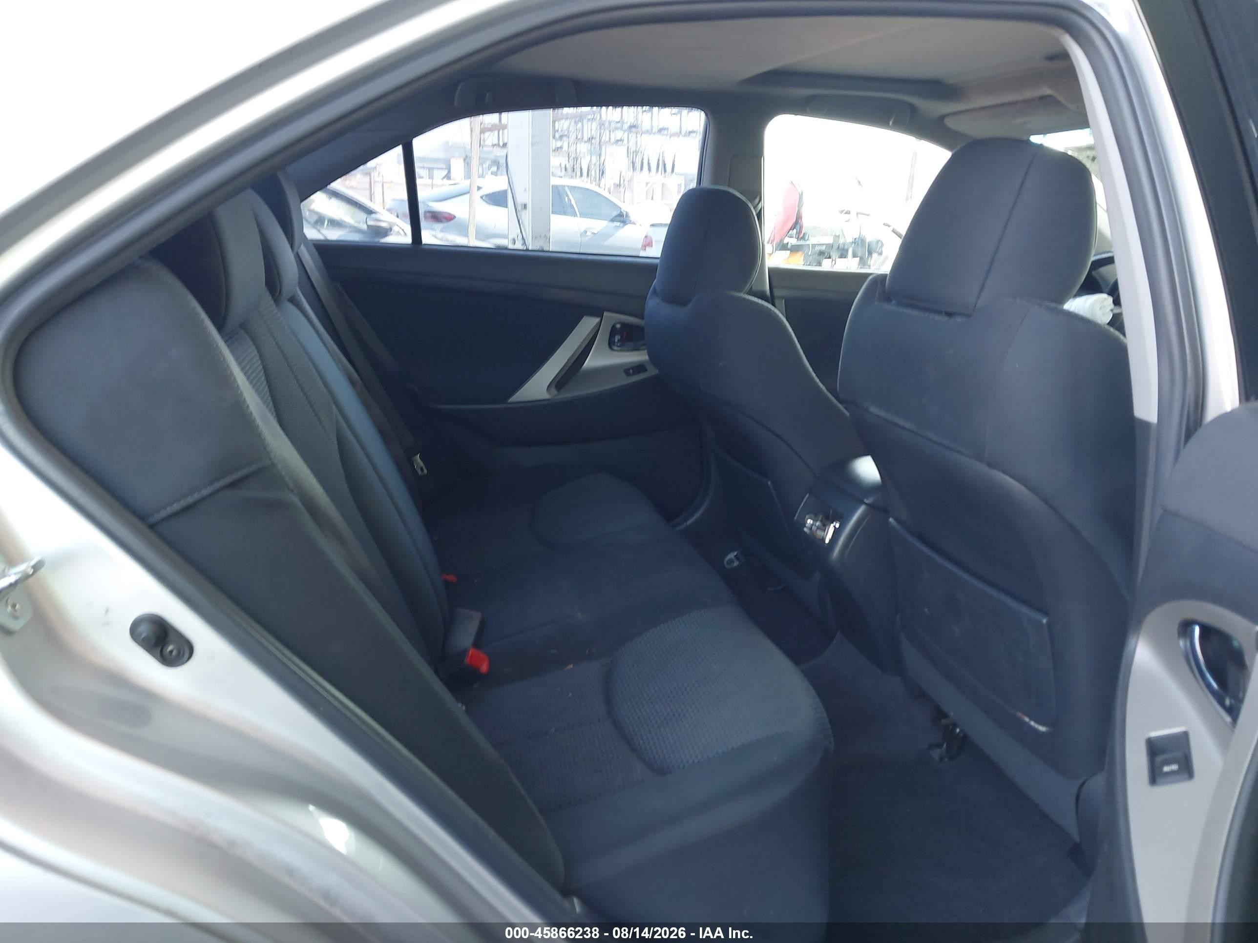 2011 Toyota Camry Se Silver vin: 4T1BF3EK5BU213911