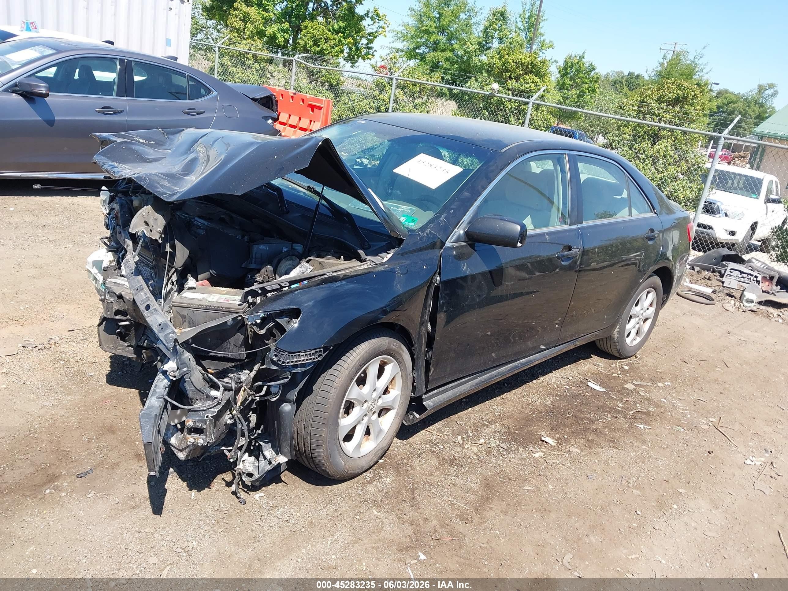 2011 Toyota Camry Le Black vin: 4T1BF3EK5BU222690