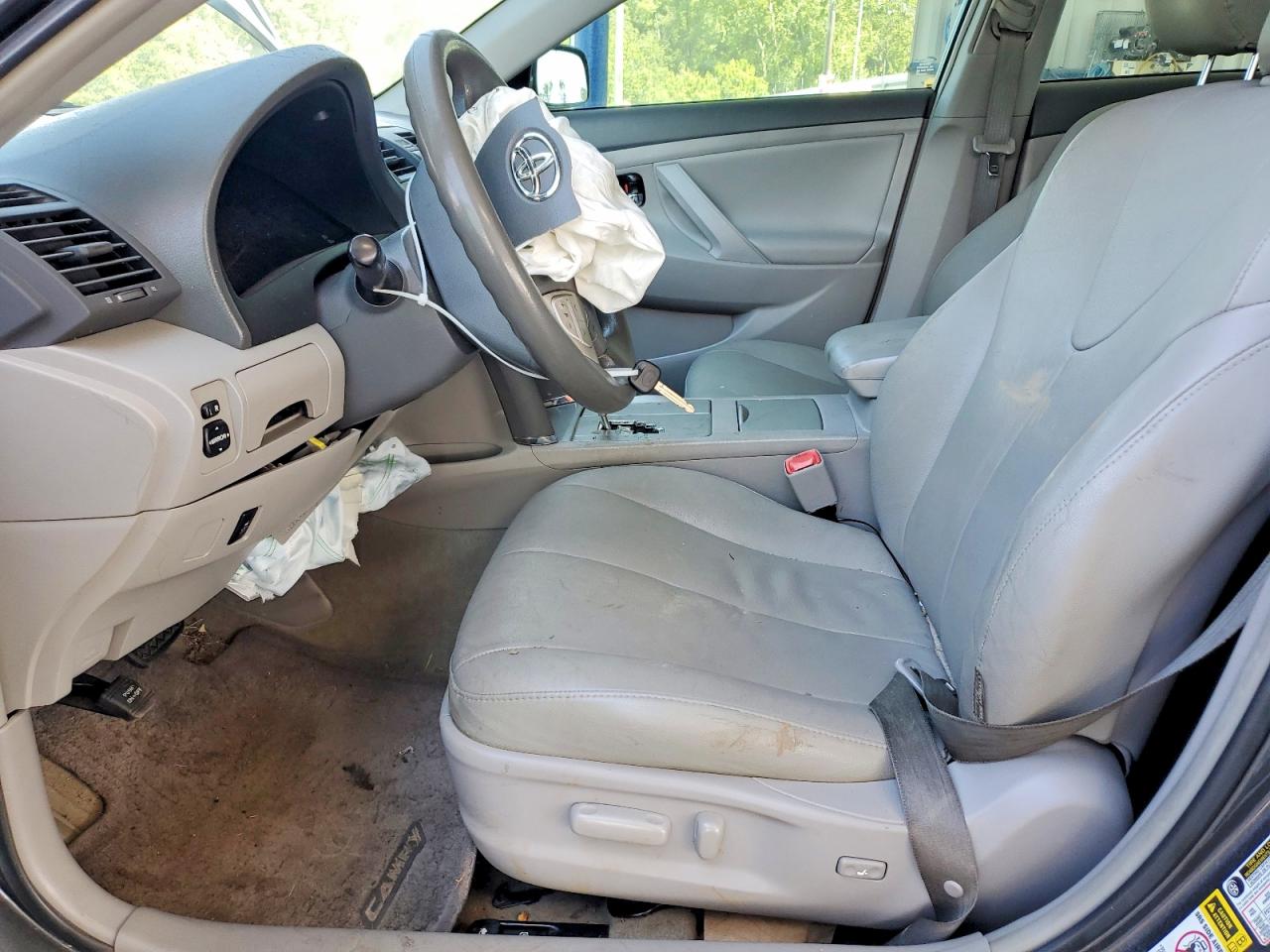 2011 Toyota Camry Le Серый vin: 4T1BF3EK5BU224505