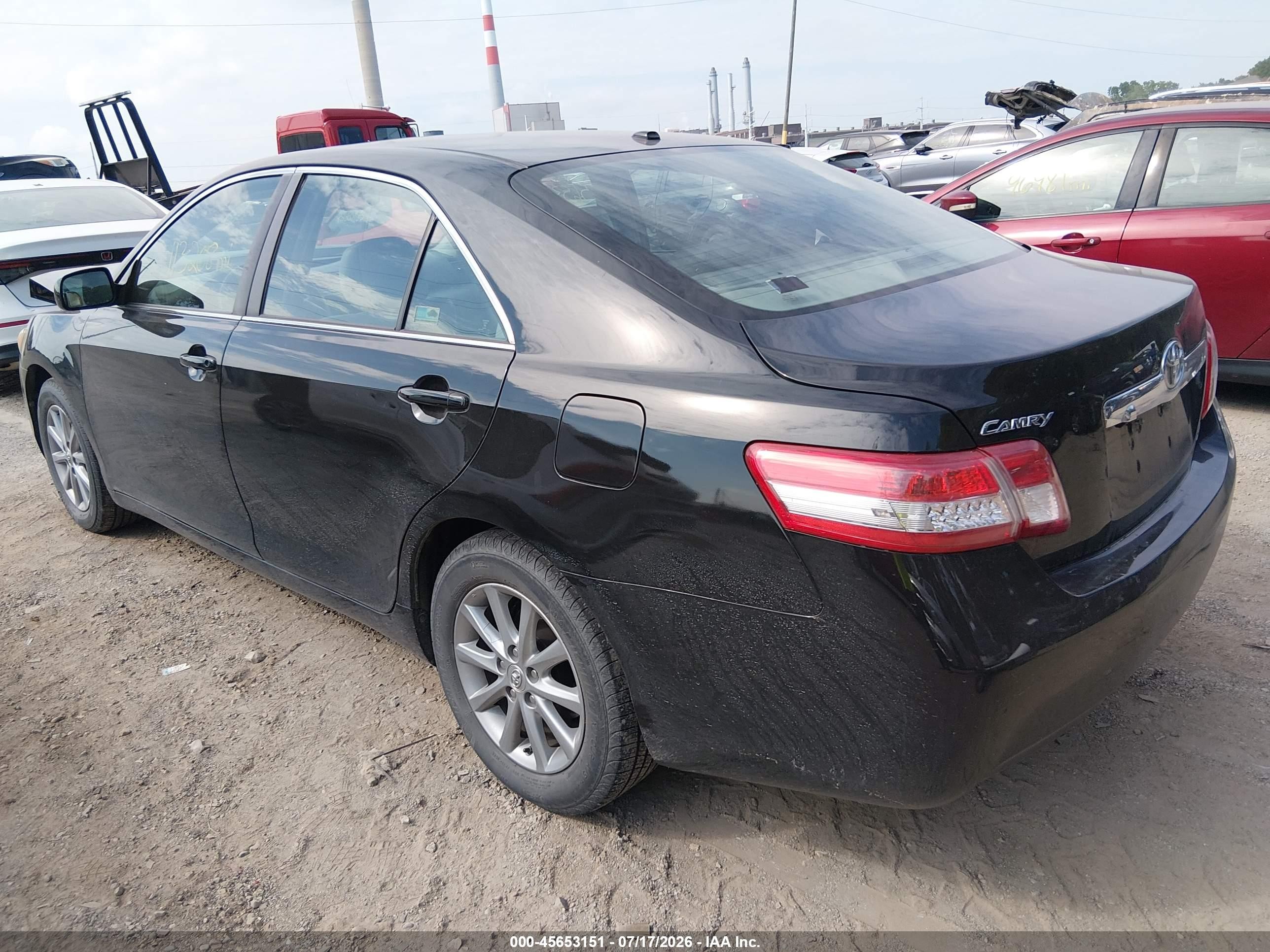 2011 Toyota Camry Xle Black vin: 4T1BF3EK5BU226108
