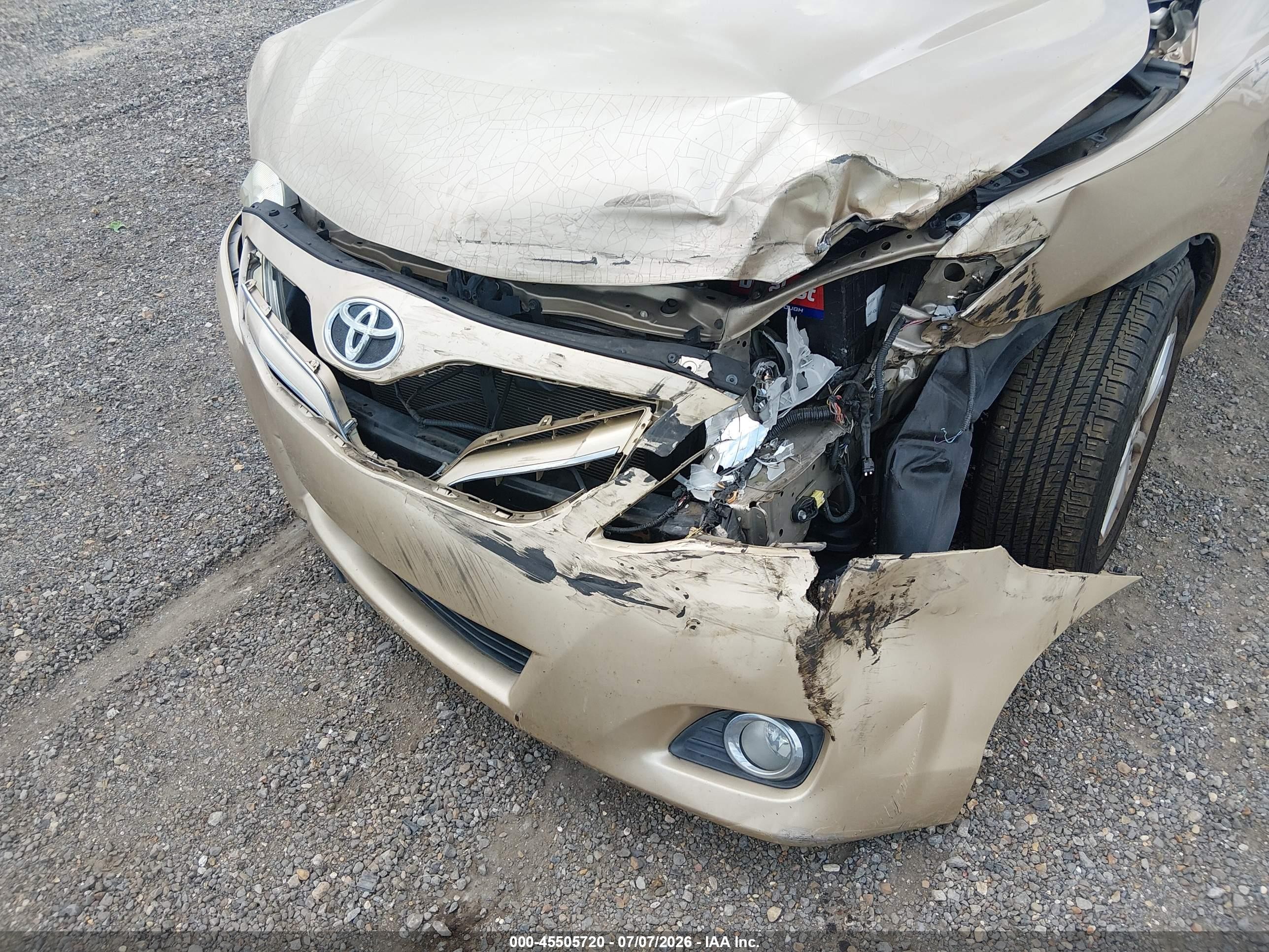 2011 Toyota Camry Xle Tan vin: 4T1BF3EK5BU227095