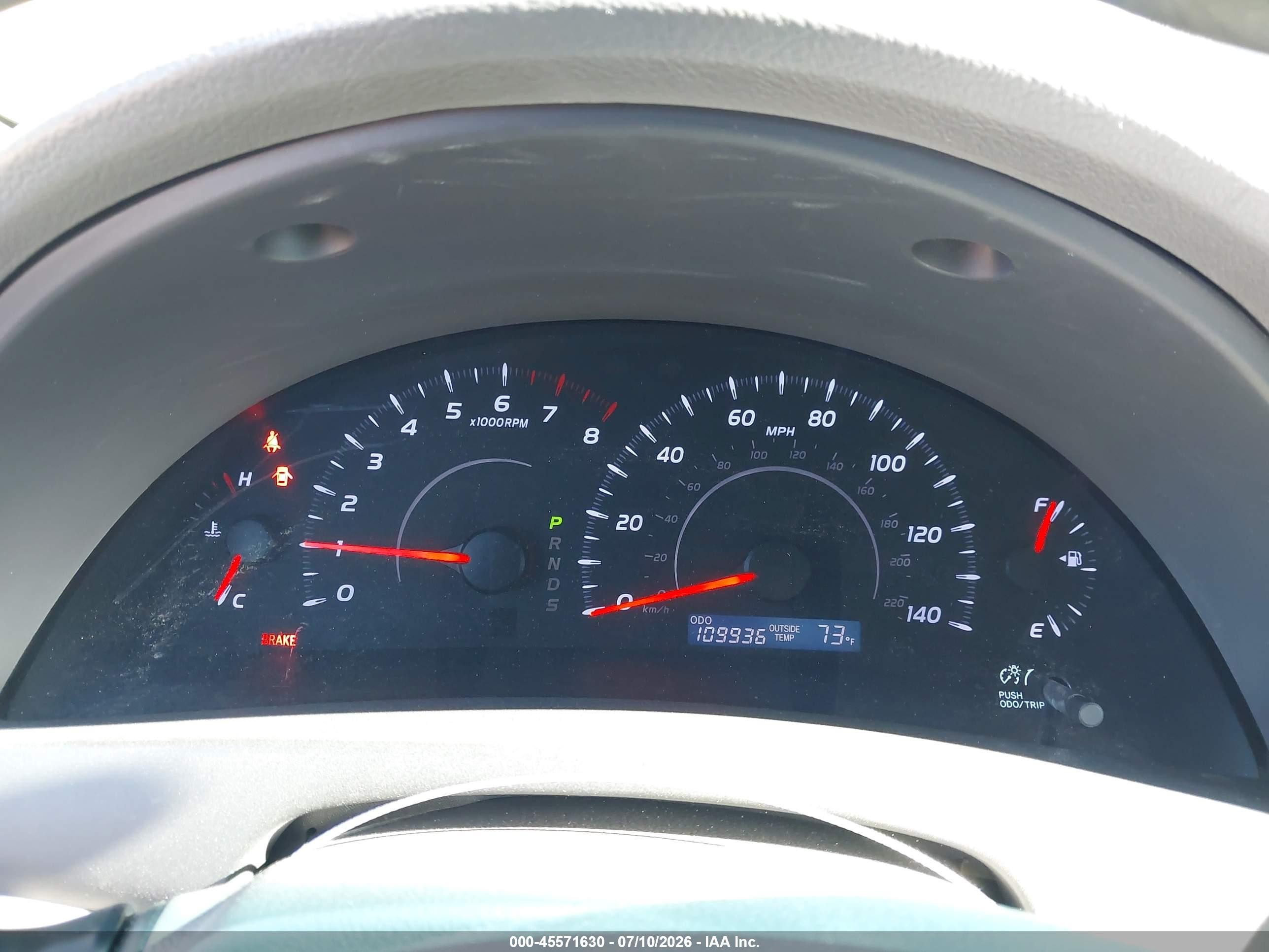 2011 Toyota Camry Le Pewter vin: 4T1BF3EK5BU595857