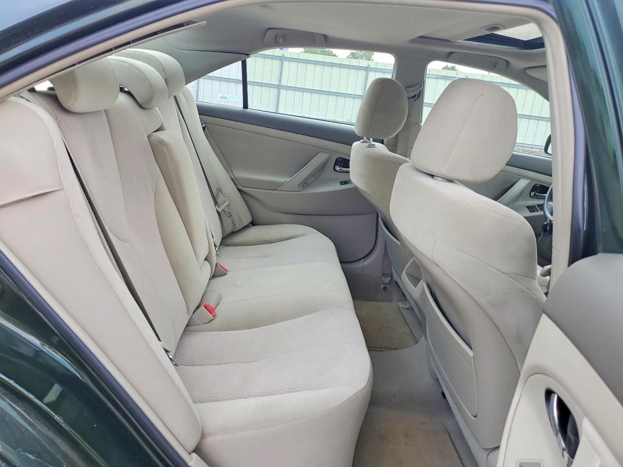 2011 Toyota Camry Le Зеленый vin: 4T1BF3EK5BU603178