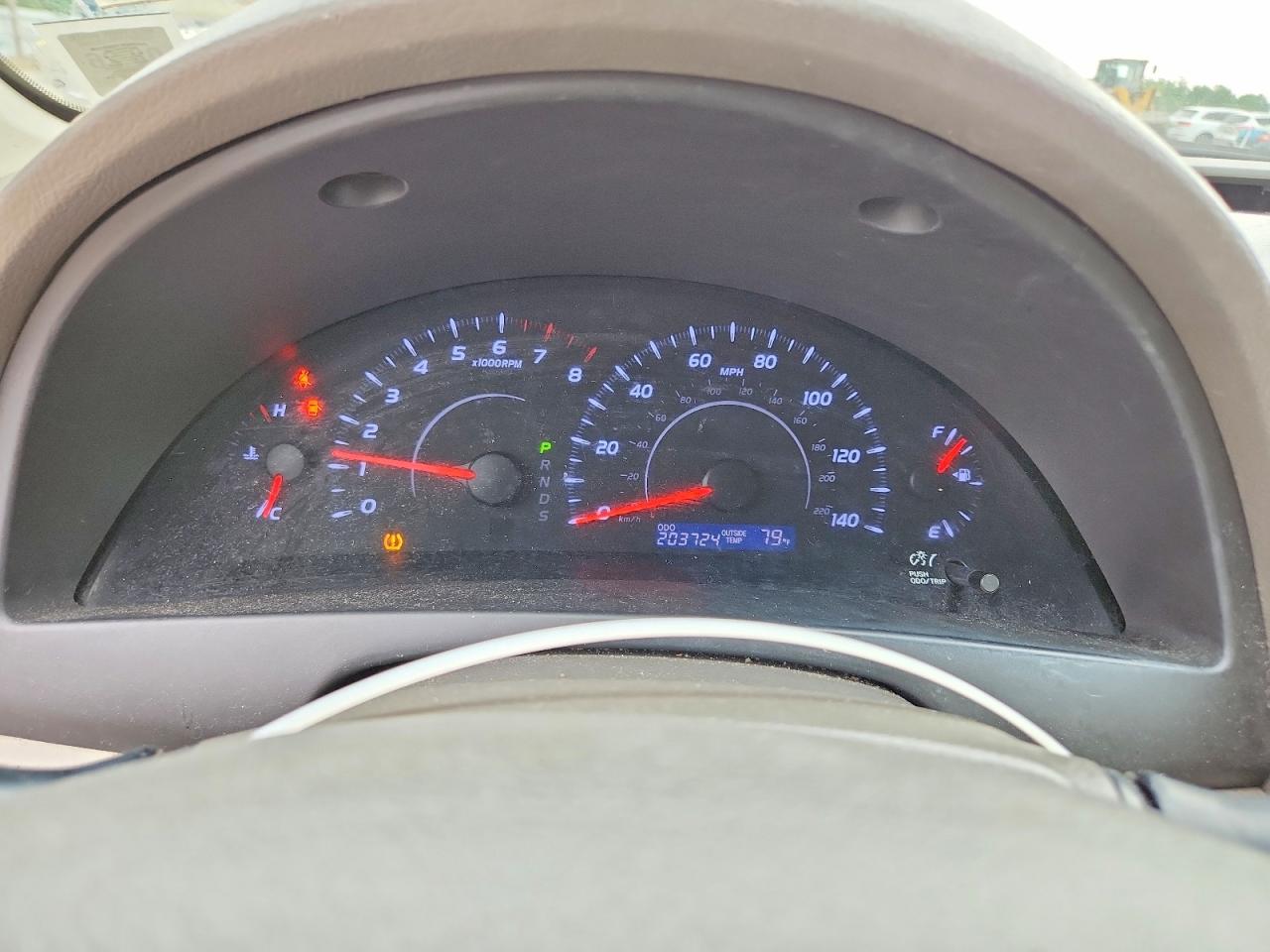 2011 Toyota Camry Le Red vin: 4T1BF3EK5BU613726