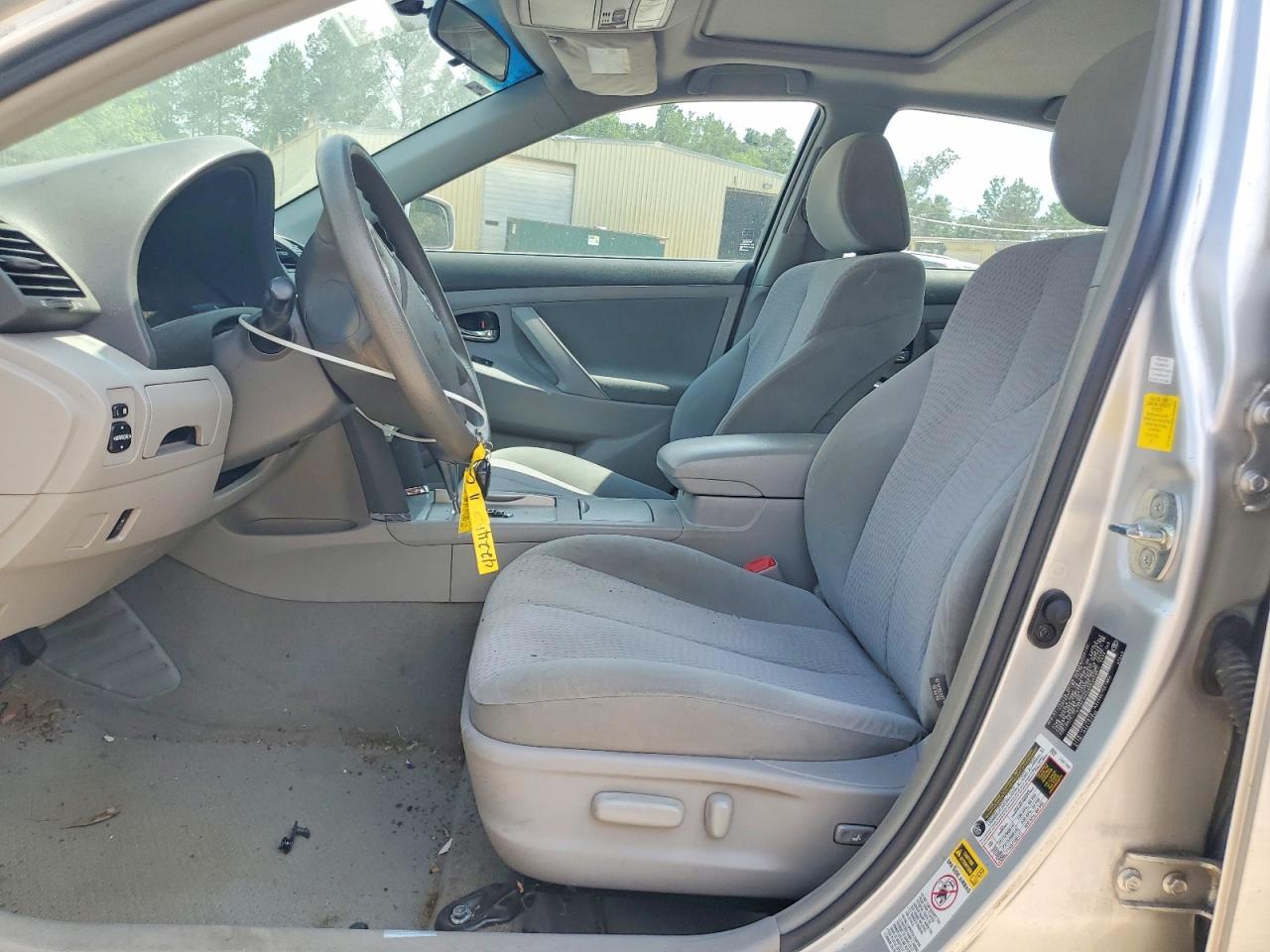 2011 Toyota Camry Le Silver vin: 4T1BF3EK5BU626086