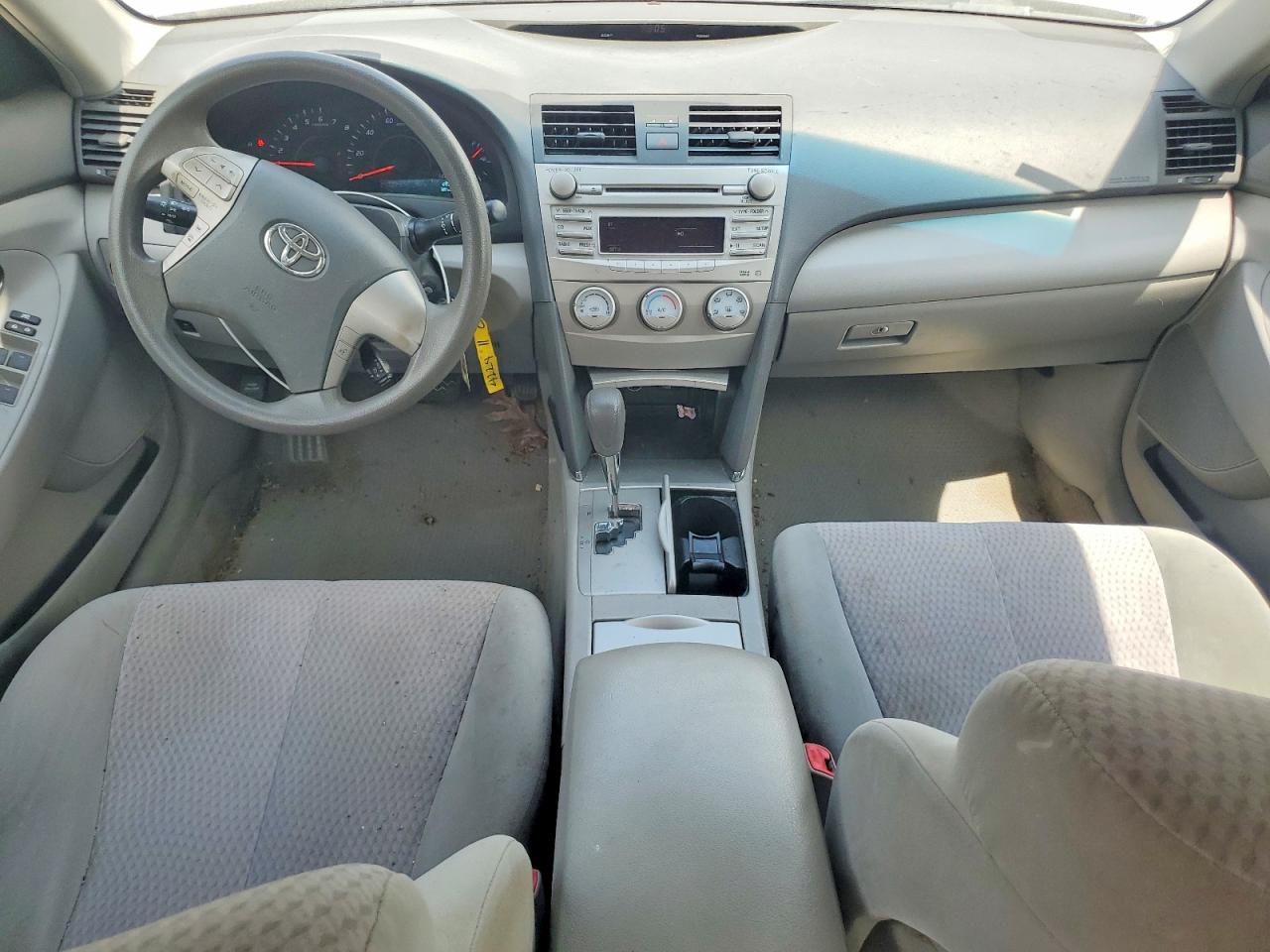2011 Toyota Camry Le Silver vin: 4T1BF3EK5BU626086