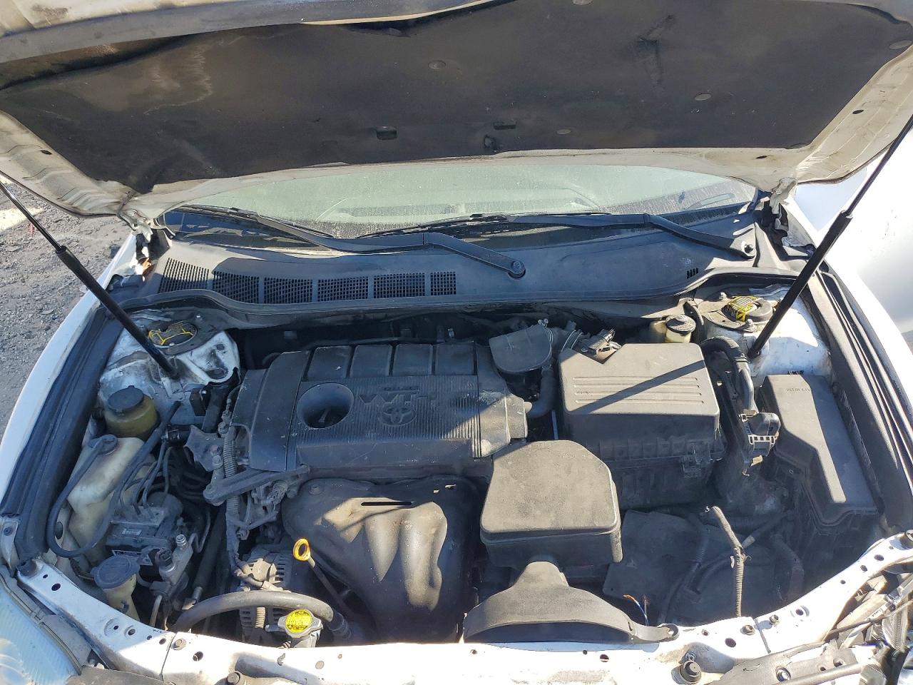 2011 Toyota Camry Le White vin: 4T1BF3EK5BU631028