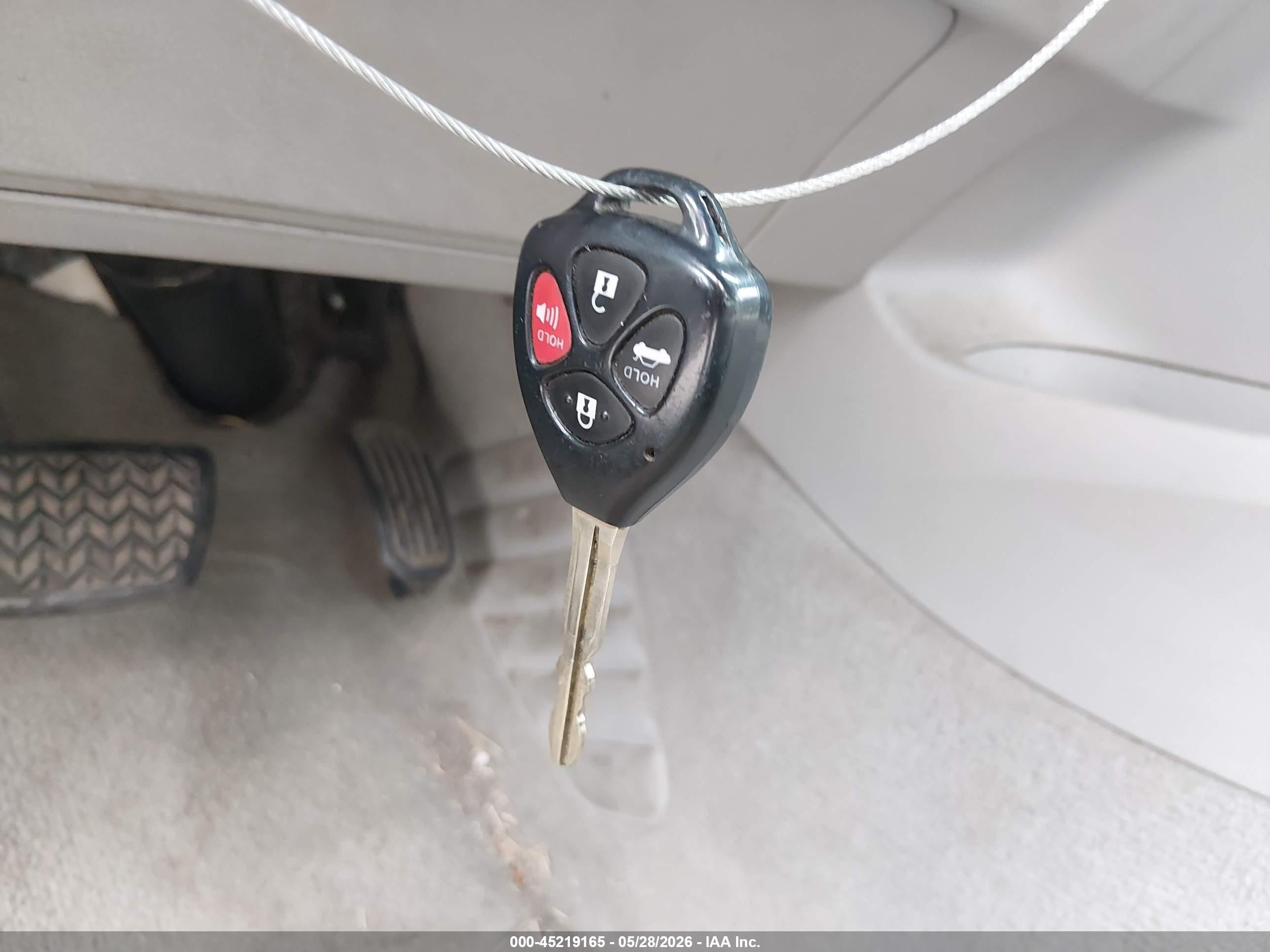 2011 Toyota Camry Le Silver vin: 4T1BF3EK5BU631210