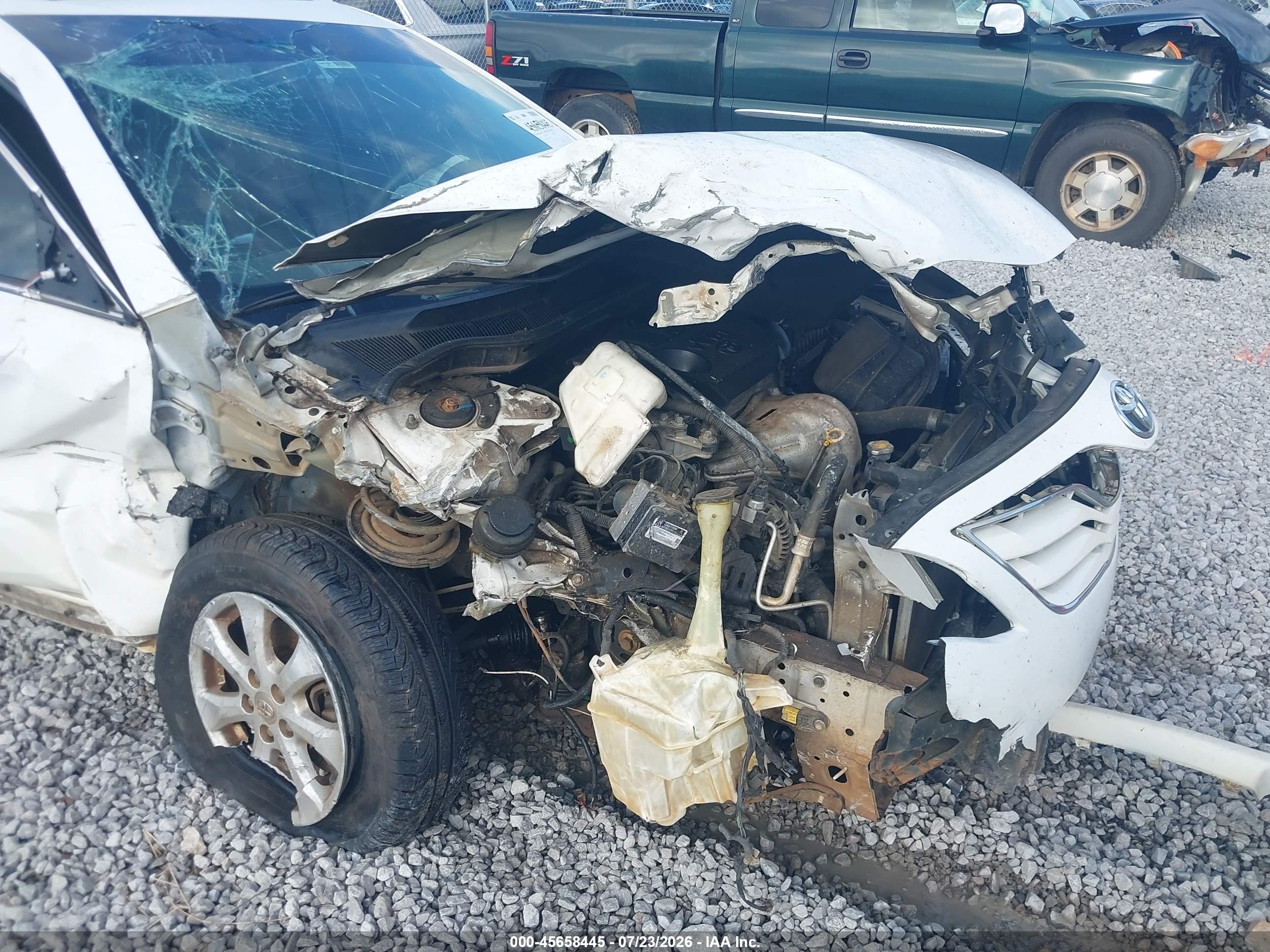 2011 Toyota Camry Le White vin: 4T1BF3EK5BU637007