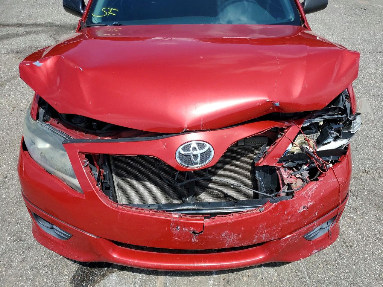2011 Toyota Camry Se Red vin: 4T1BF3EK5BU638111