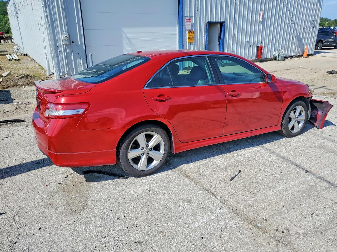 2011 Toyota Camry Se Red vin: 4T1BF3EK5BU661775