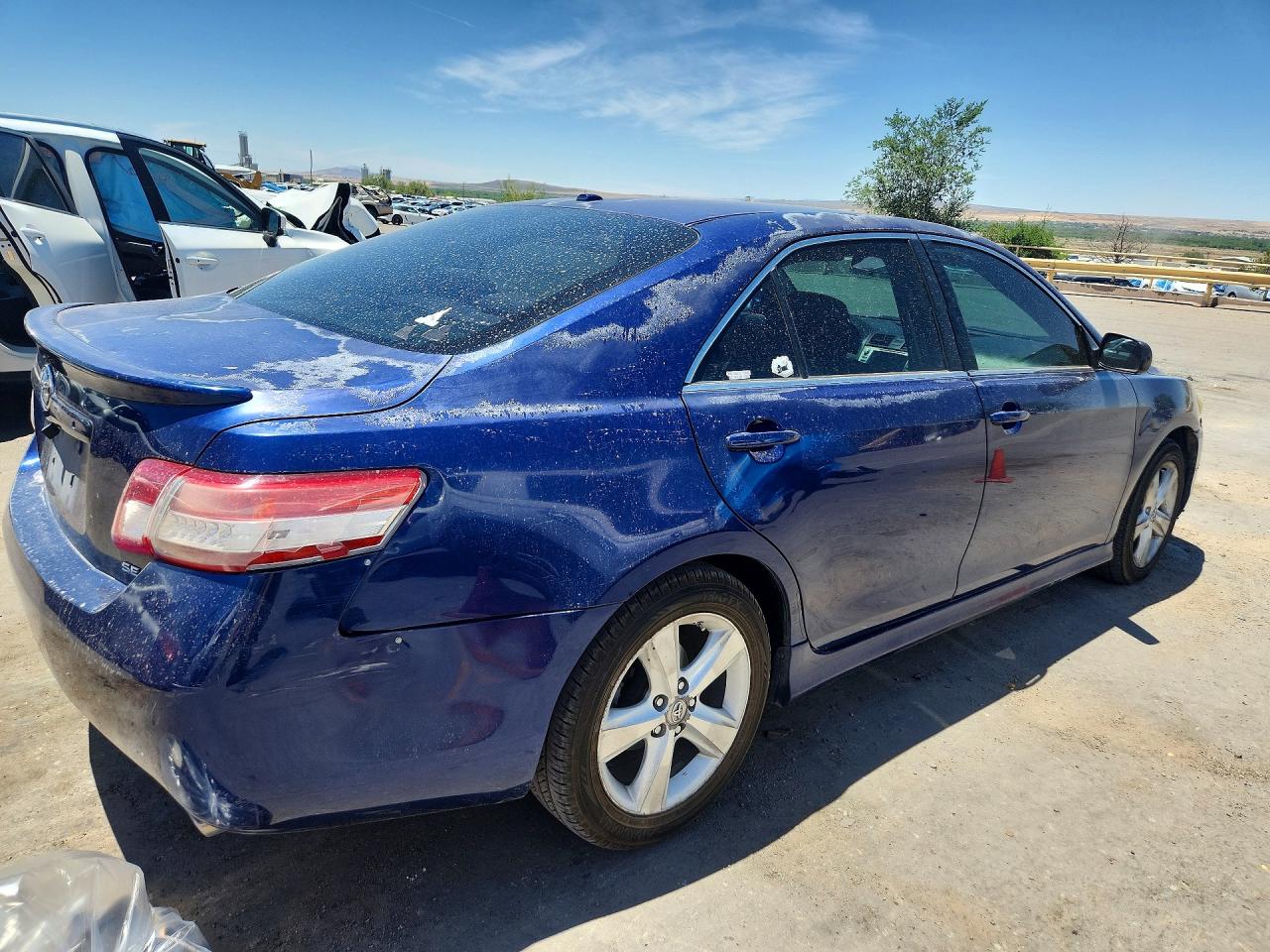 2011 Toyota Camry Se Blue vin: 4T1BF3EK5BU679130